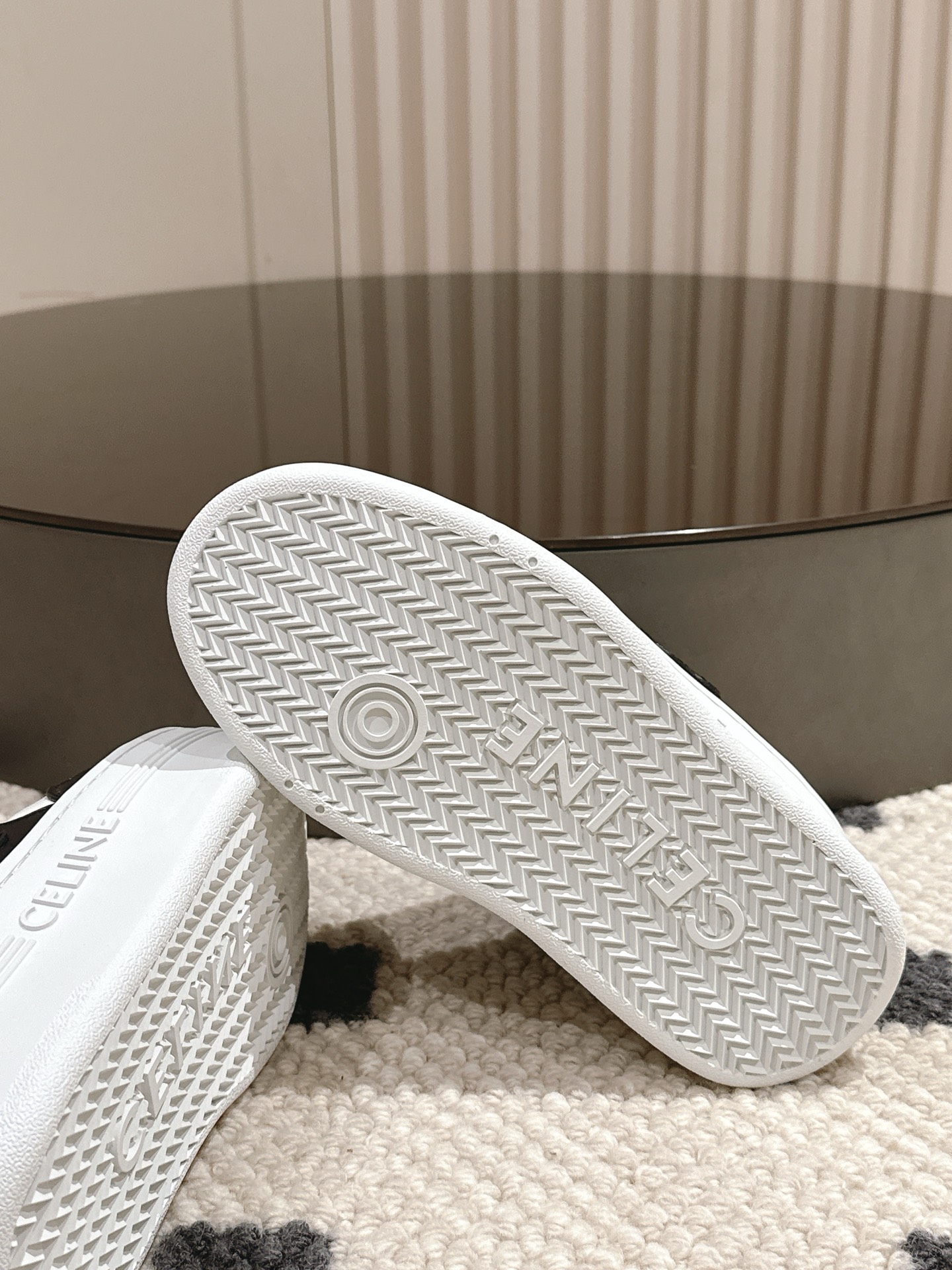 Celine Female Board Shoes L