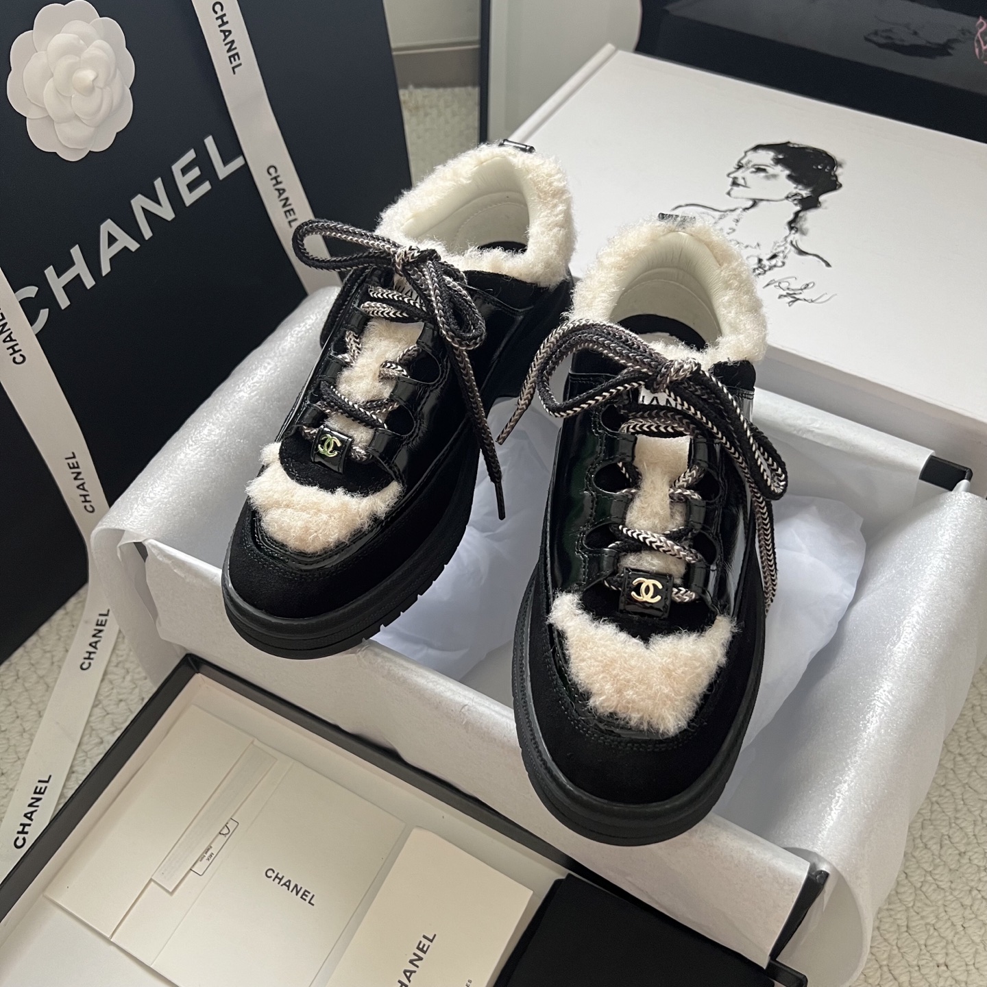 Chanel Sneakers Mesh Breathable L-s
