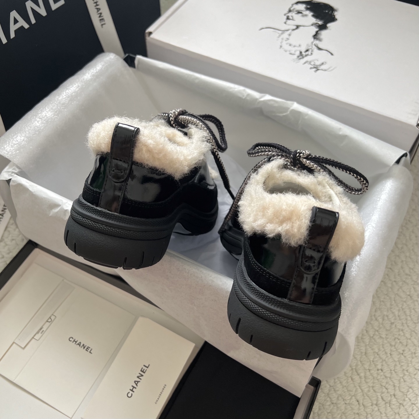 Chanel Sneakers Mesh Breathable L-s