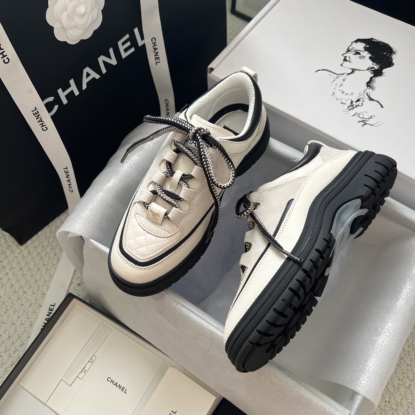 Chanel Sneakers Mesh Breathable L-s