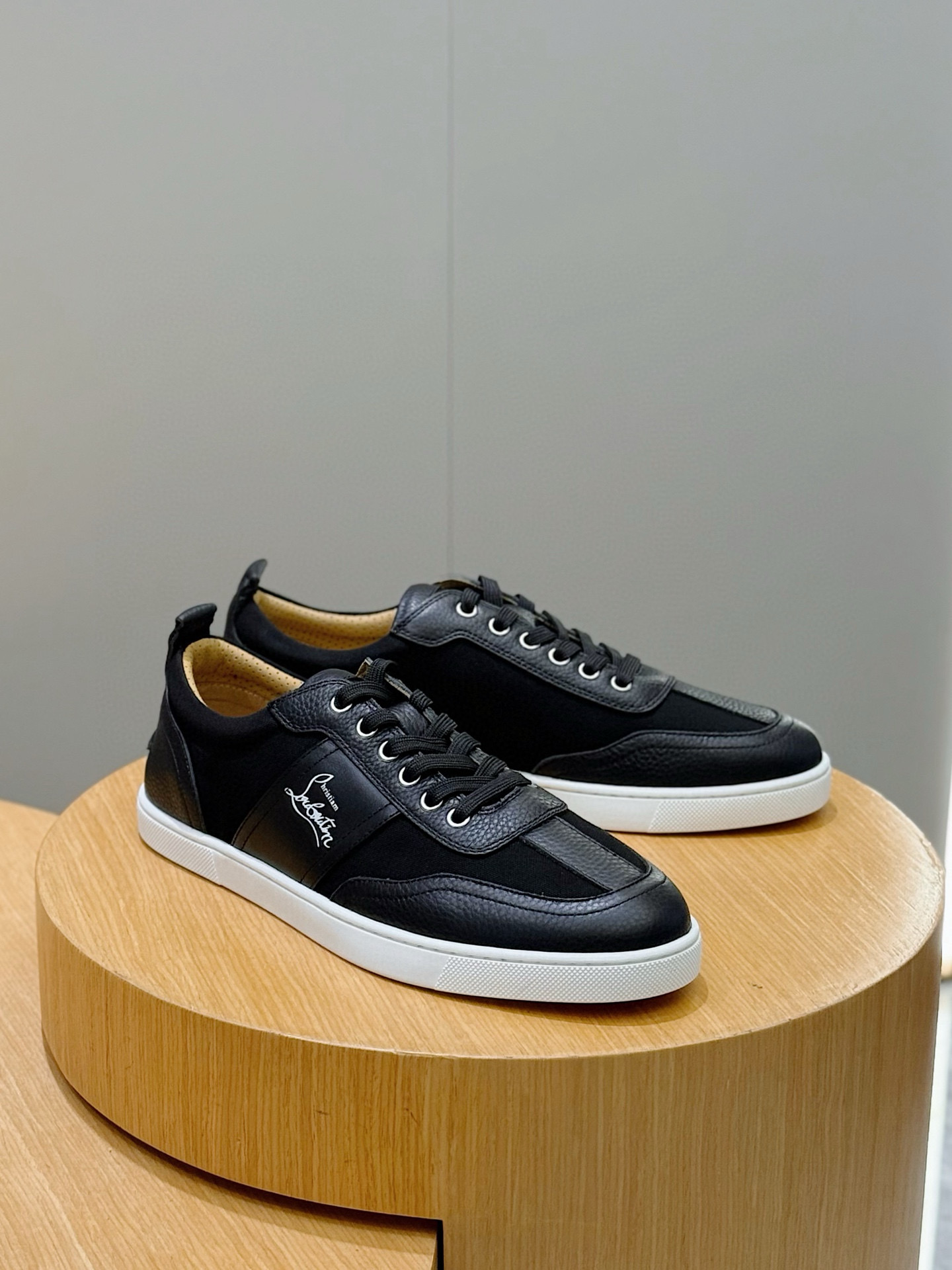 Male Sneakers Red L-s