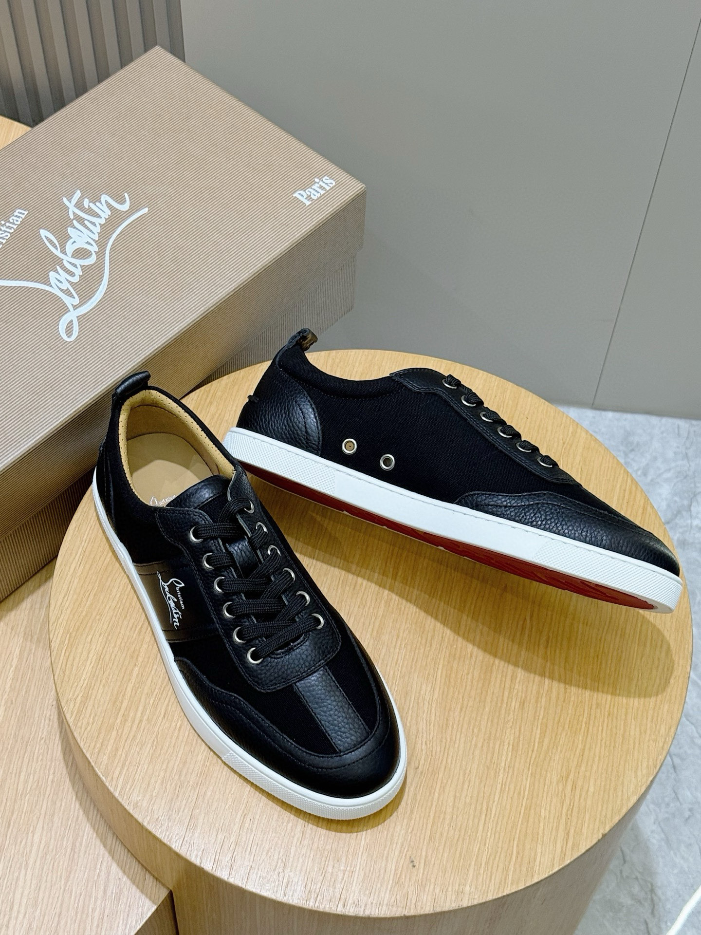 Male Sneakers Red L-s