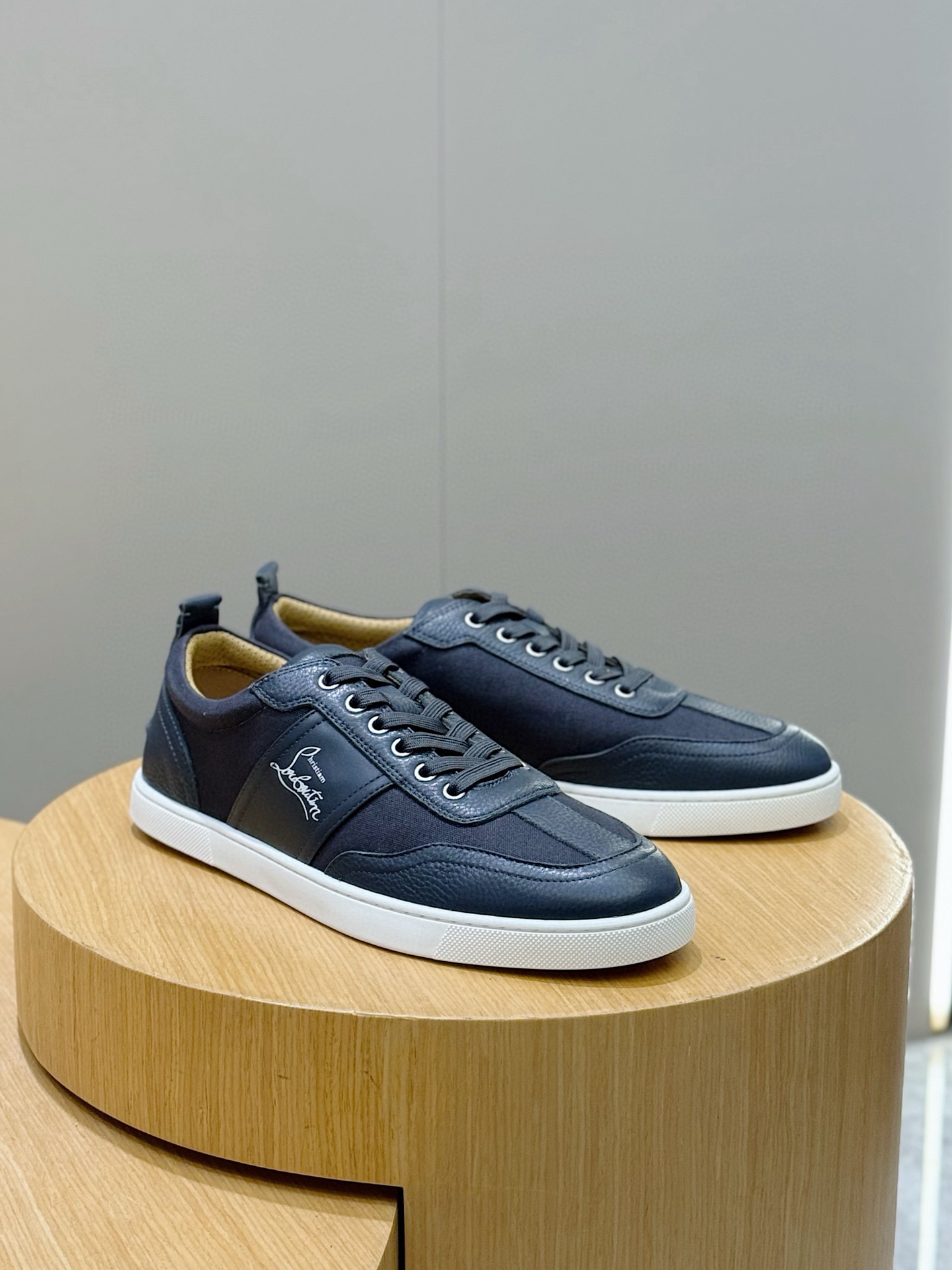 Male Sneakers Red L-s