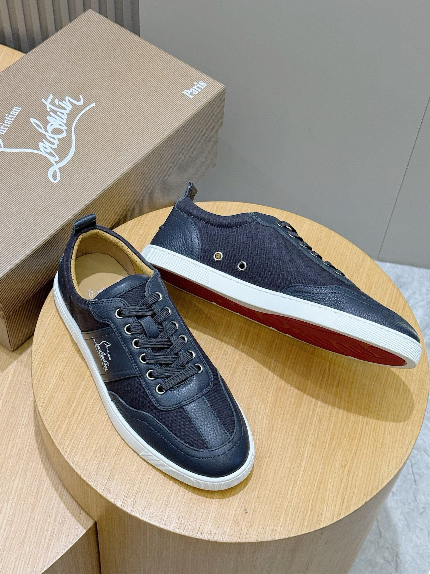 Male Sneakers Red L-s