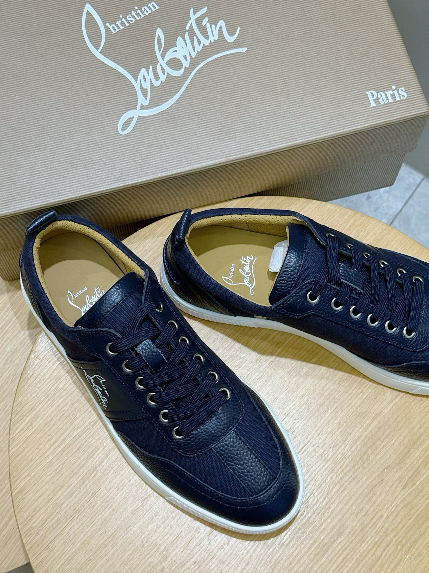 Male Sneakers Red L-s