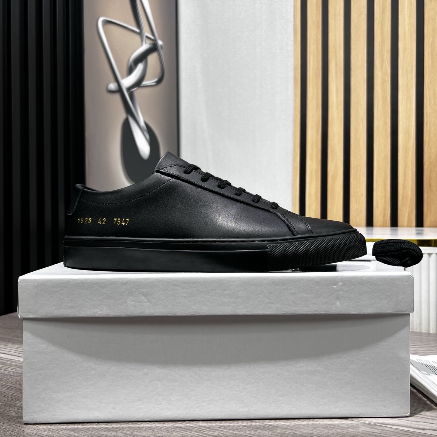 Female Basic Shoes White M-s