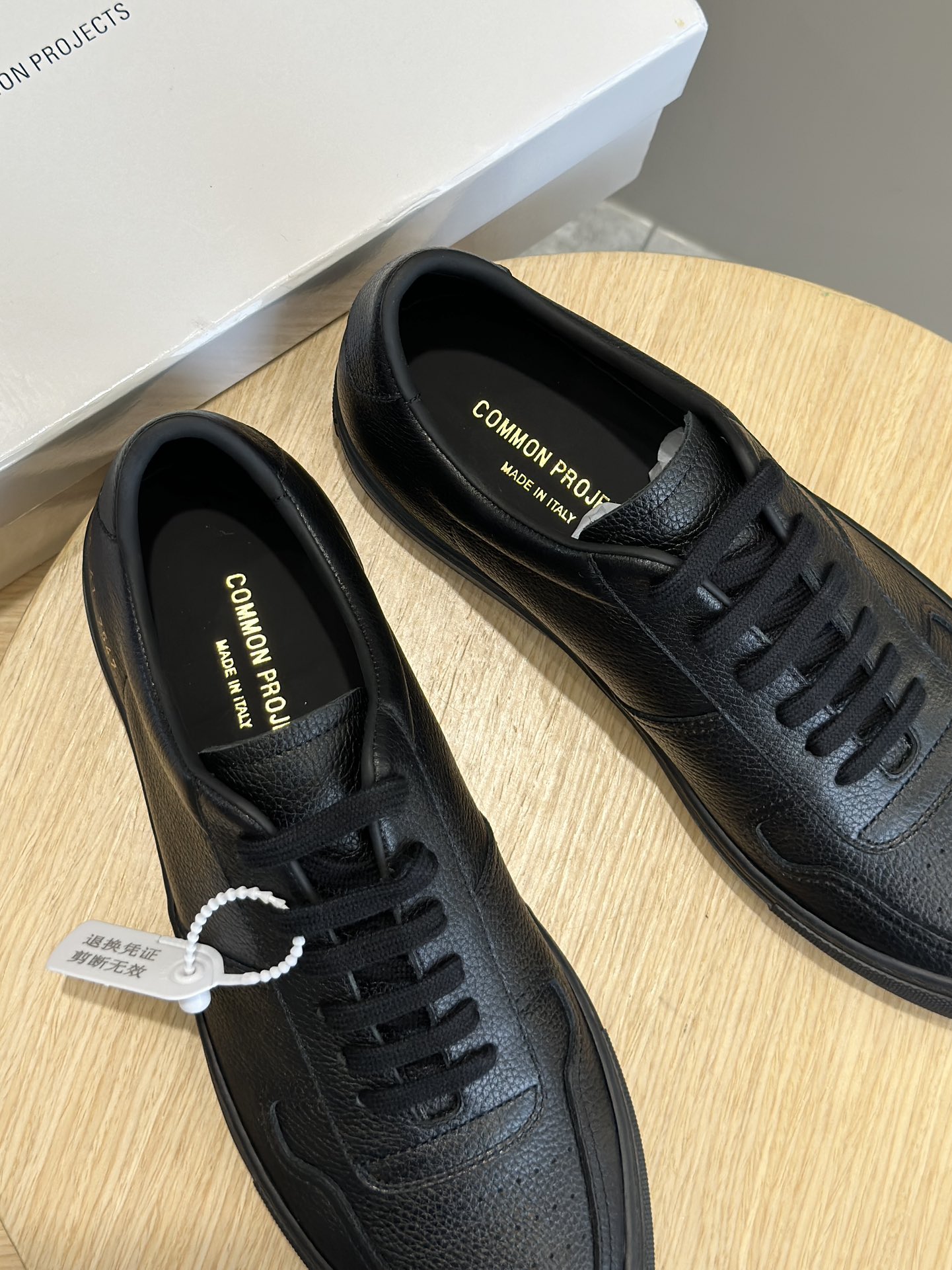 Male Basic Shoes M-s