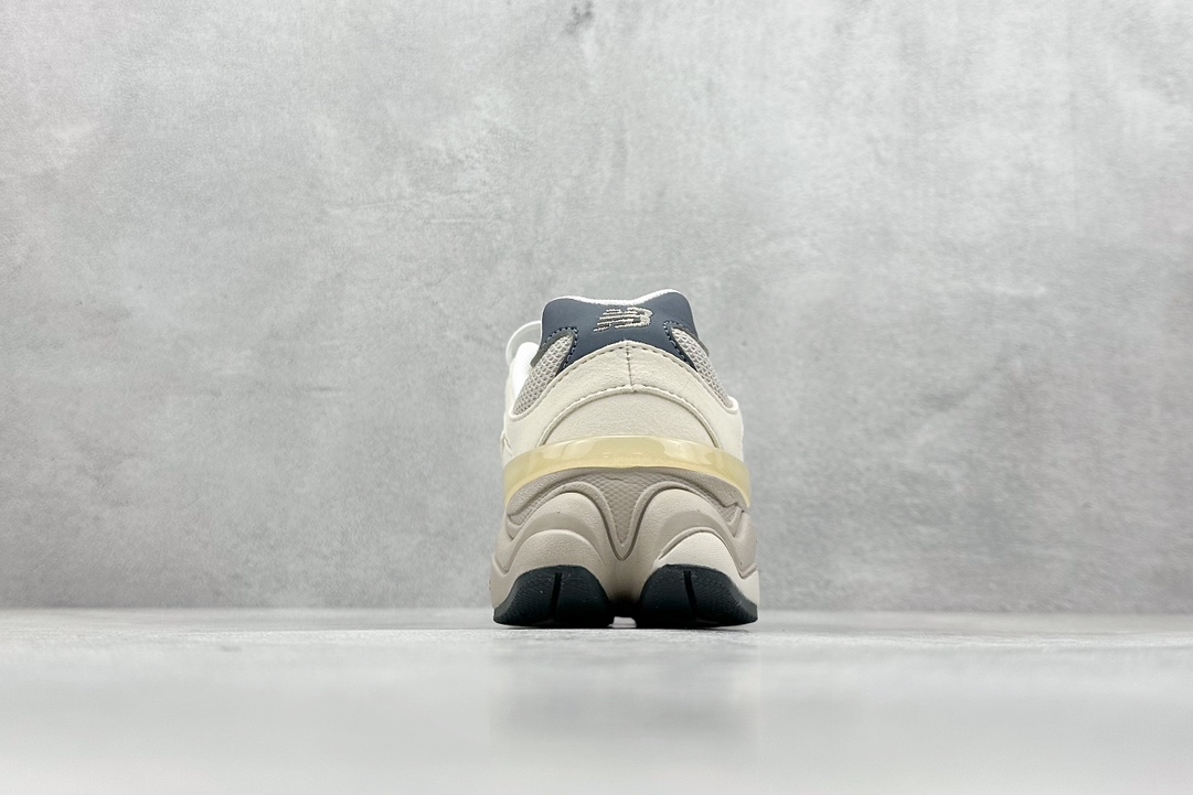 New Balance Basic Shoes L