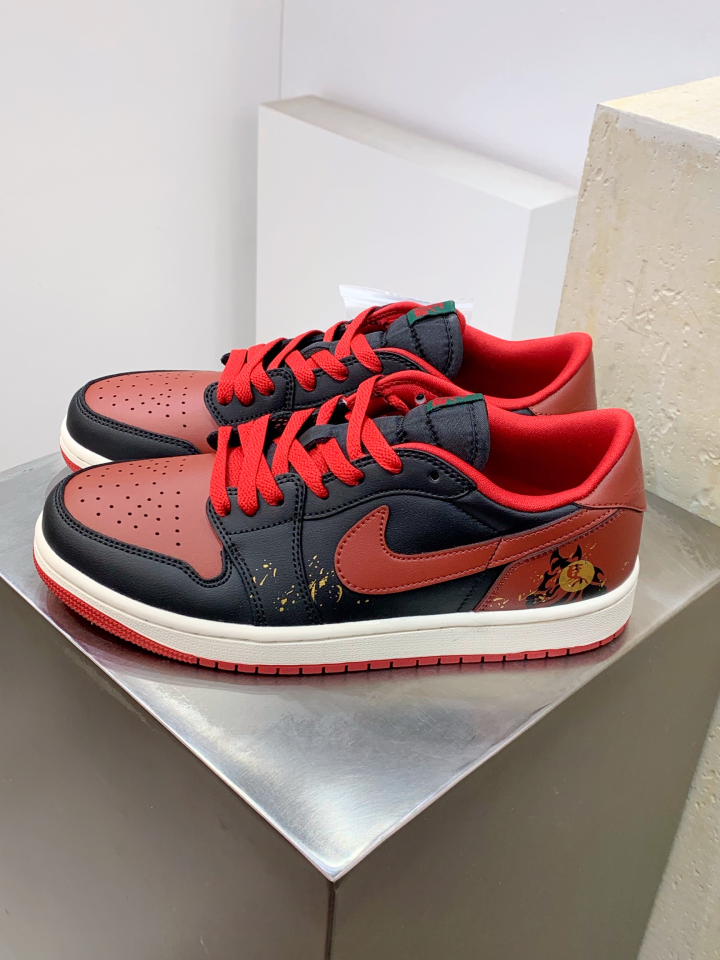 Jordan Nike Board Shoes L-s