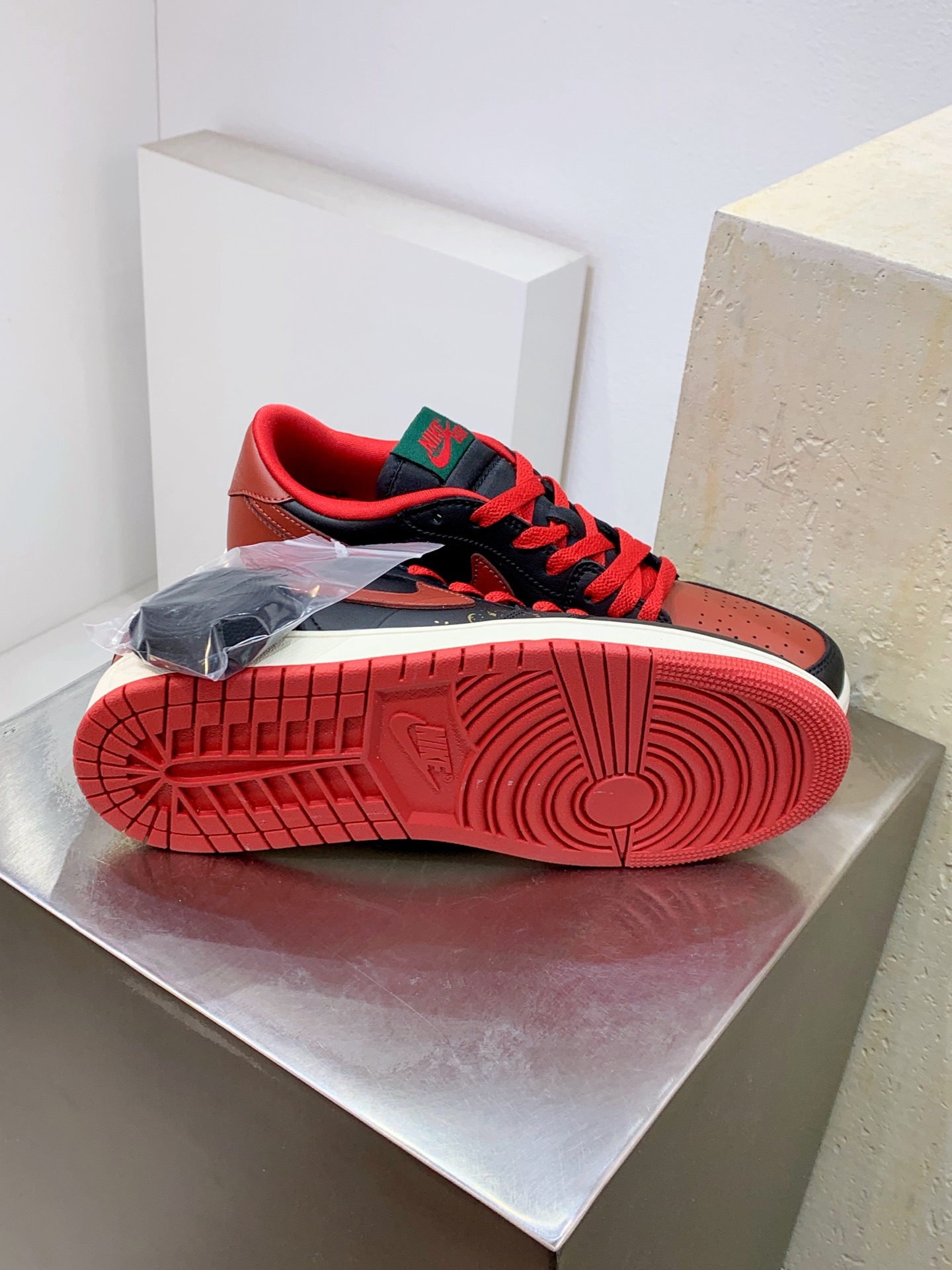 Jordan Nike Board Shoes L-s