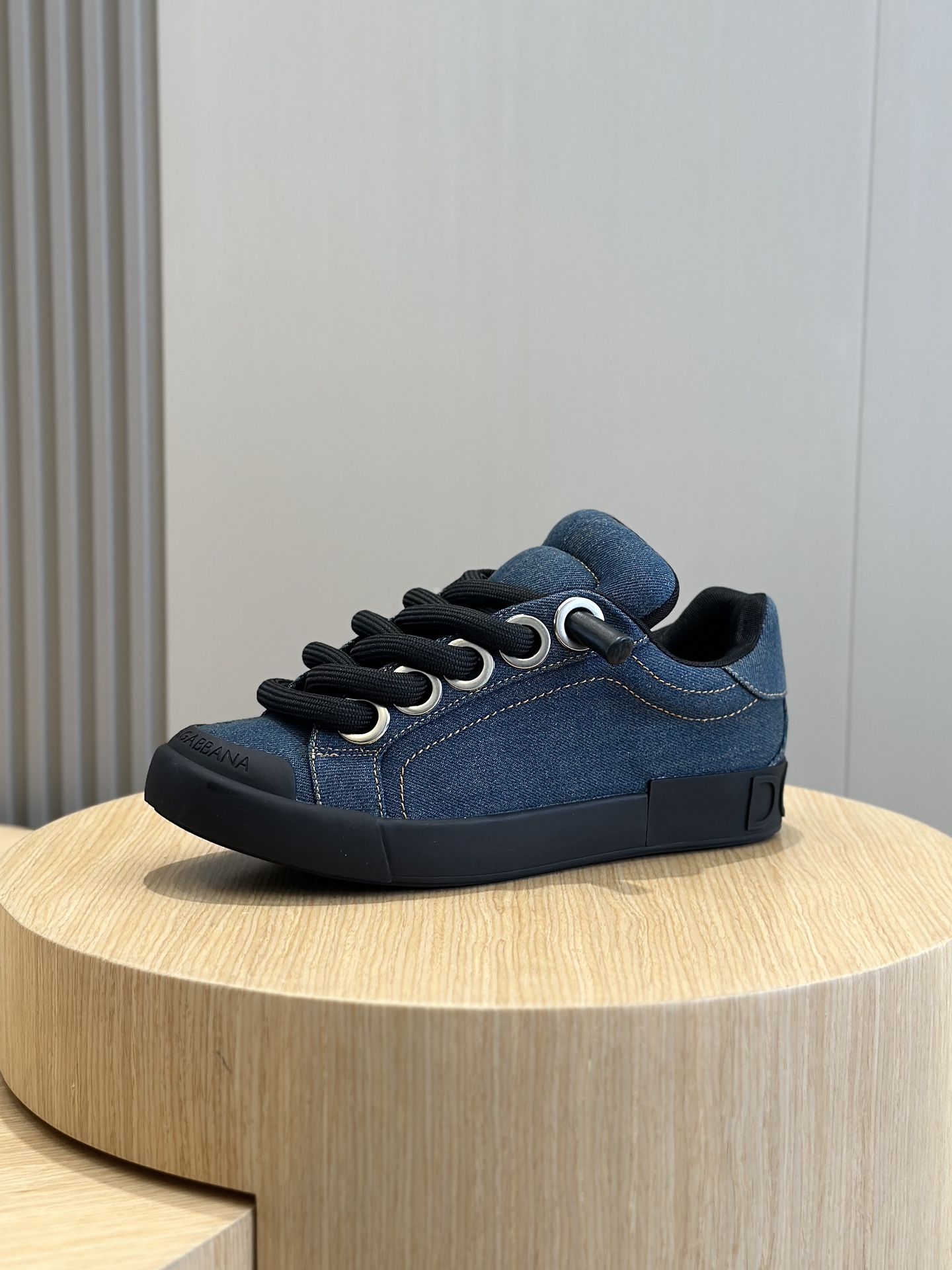 Dolce Gabbana Male Sneakers Breathable S