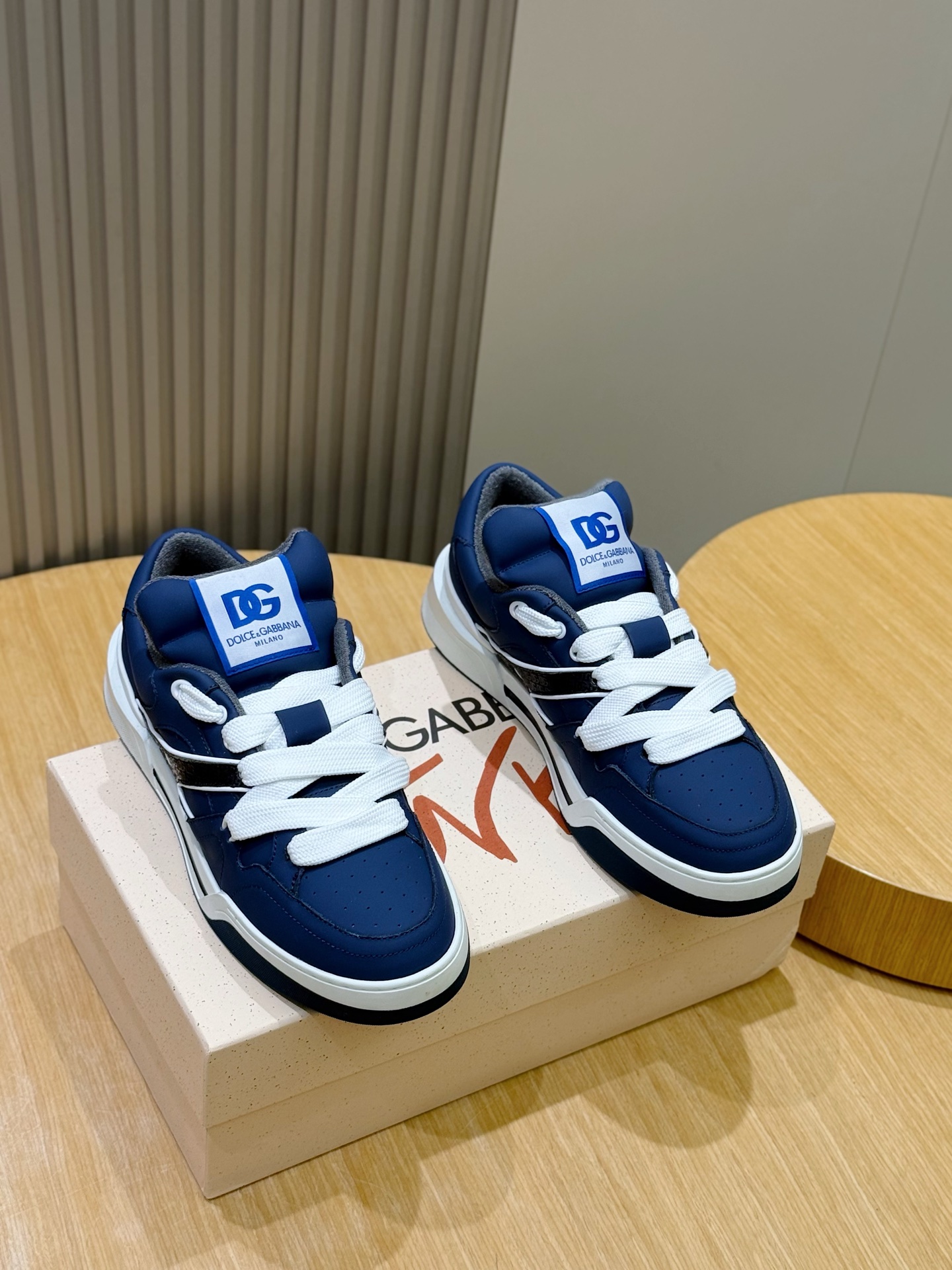 Dolce Gabbana Sneakers S