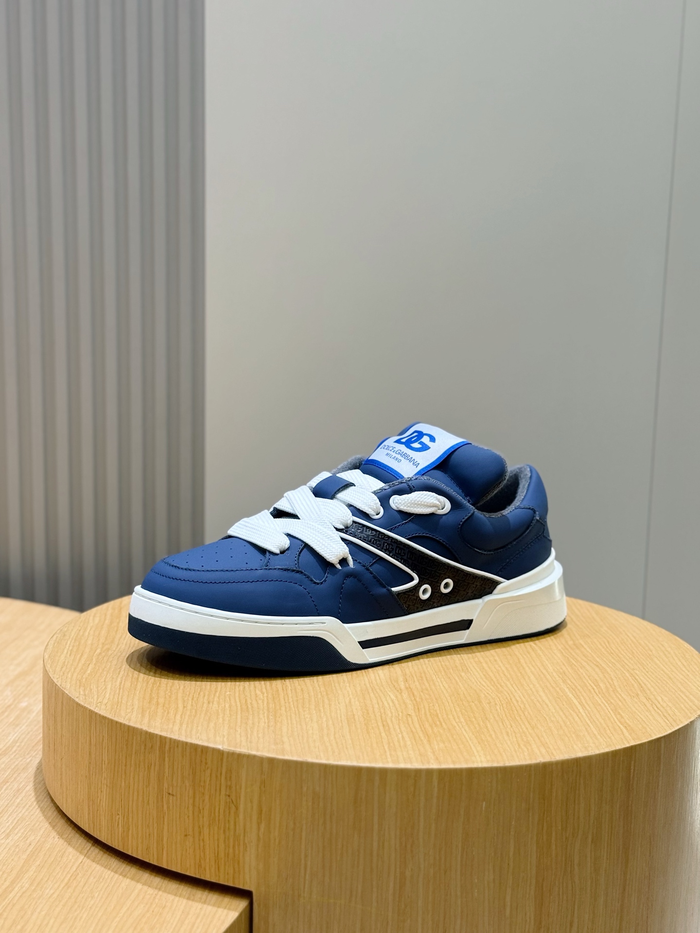 Dolce Gabbana Sneakers S