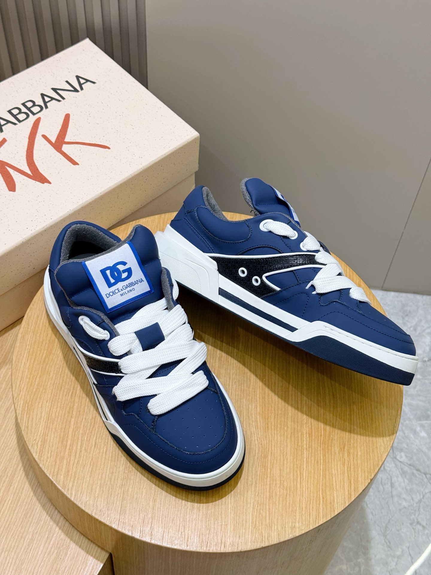 Dolce Gabbana Sneakers S