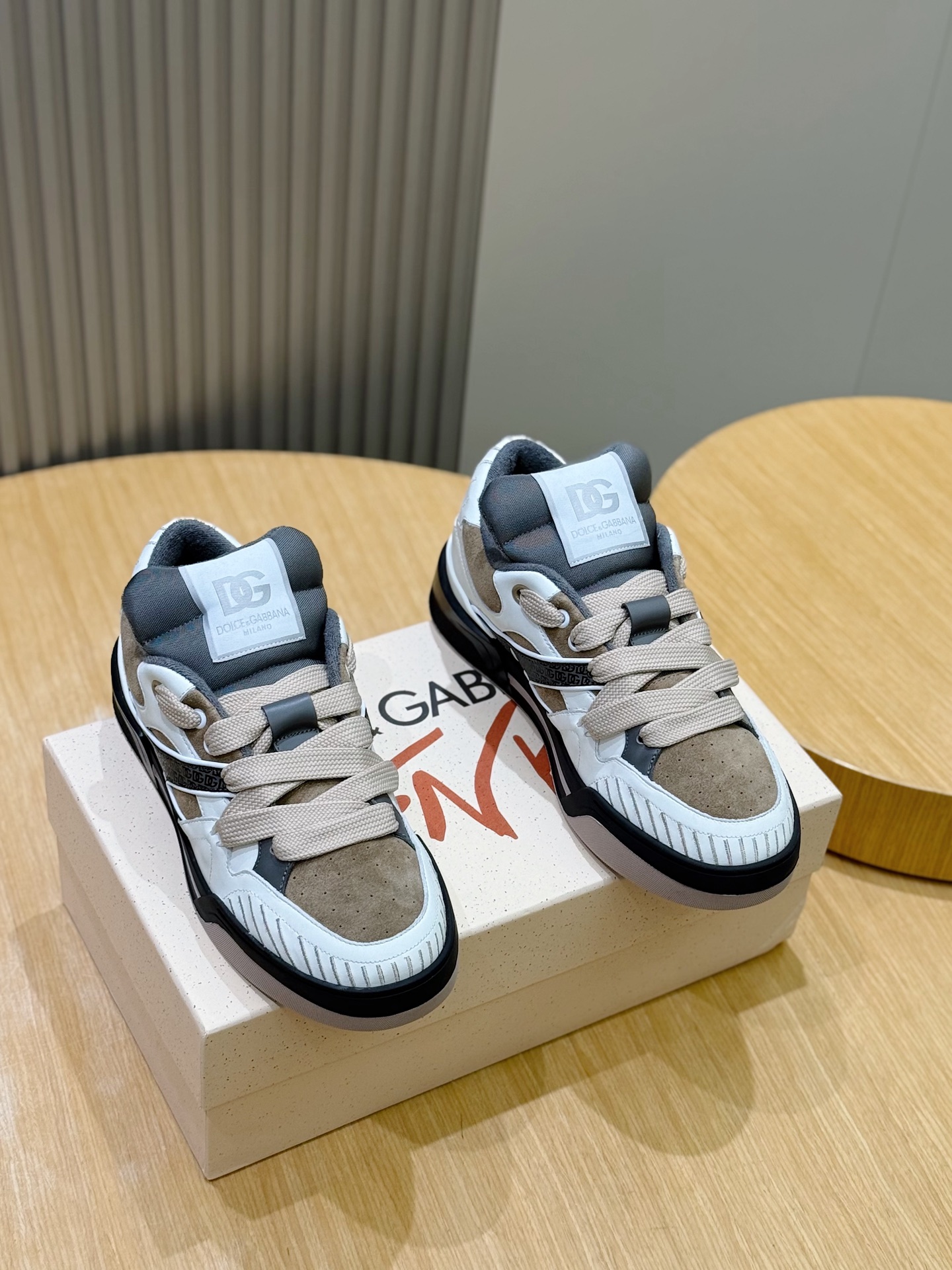 Dolce Gabbana Sneakers S