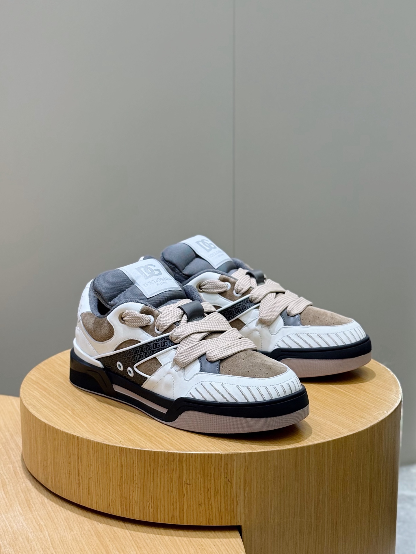 Dolce Gabbana Sneakers S