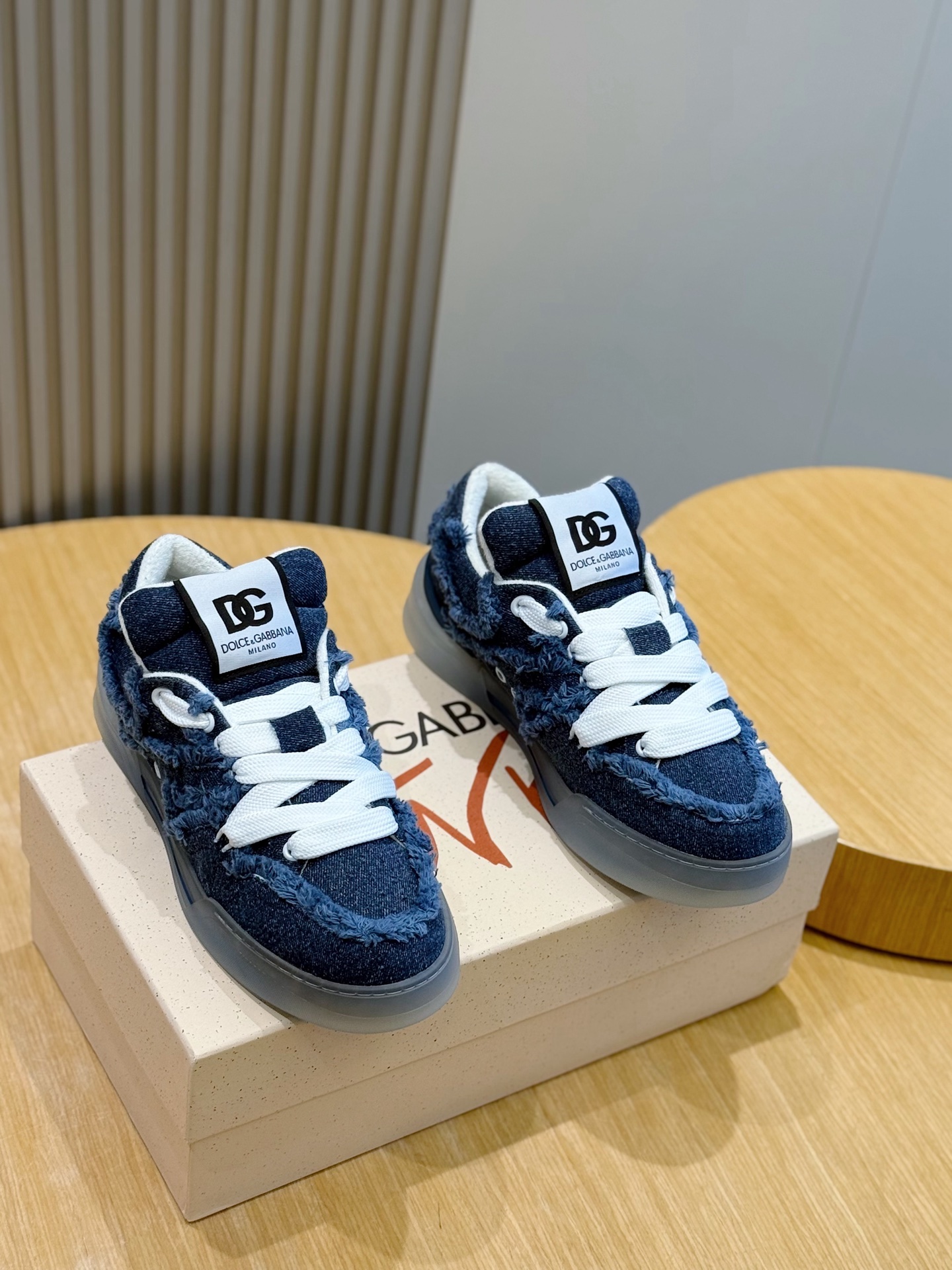 Dolce Gabbana Sneakers S