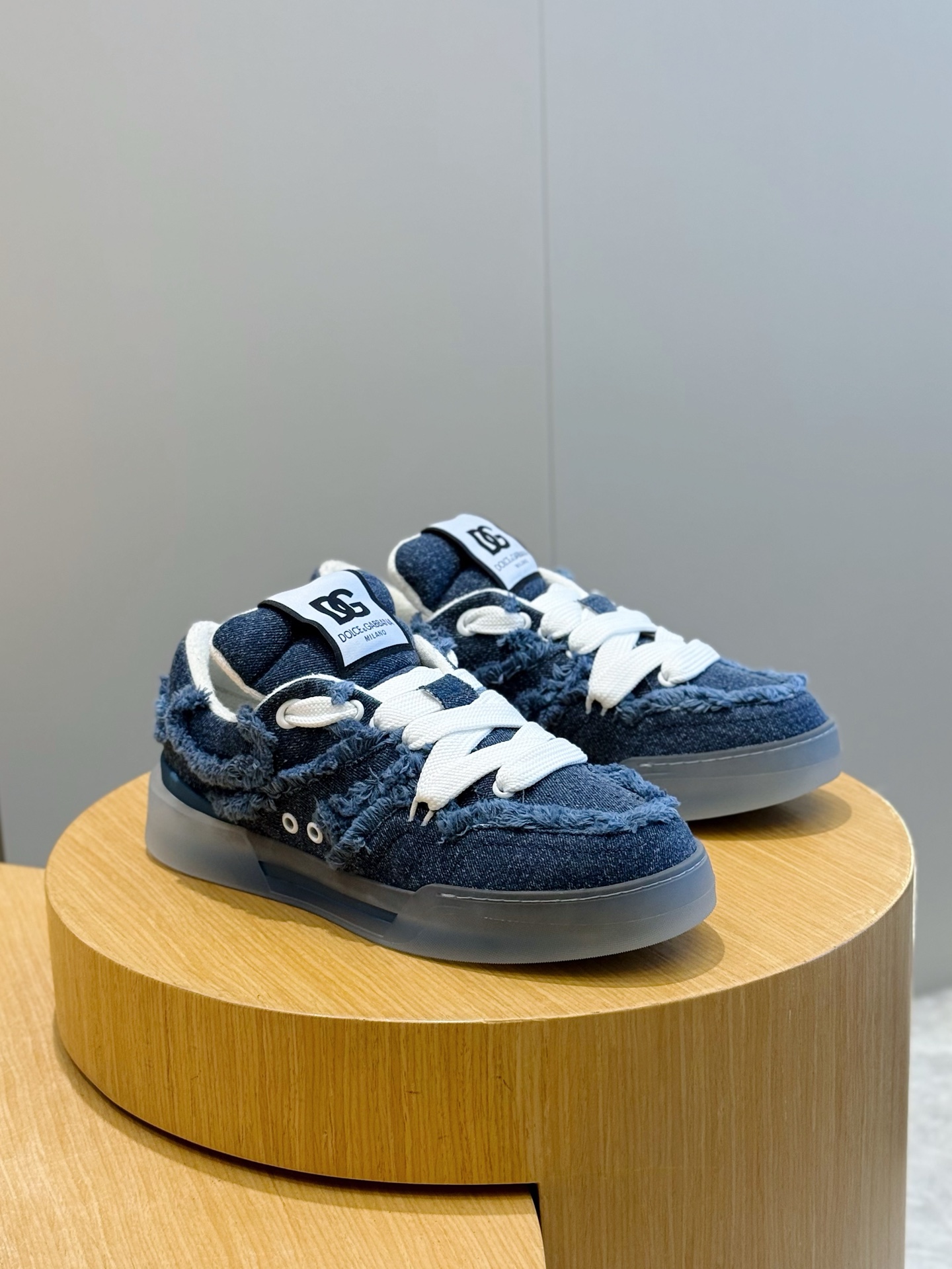 Dolce Gabbana Sneakers S