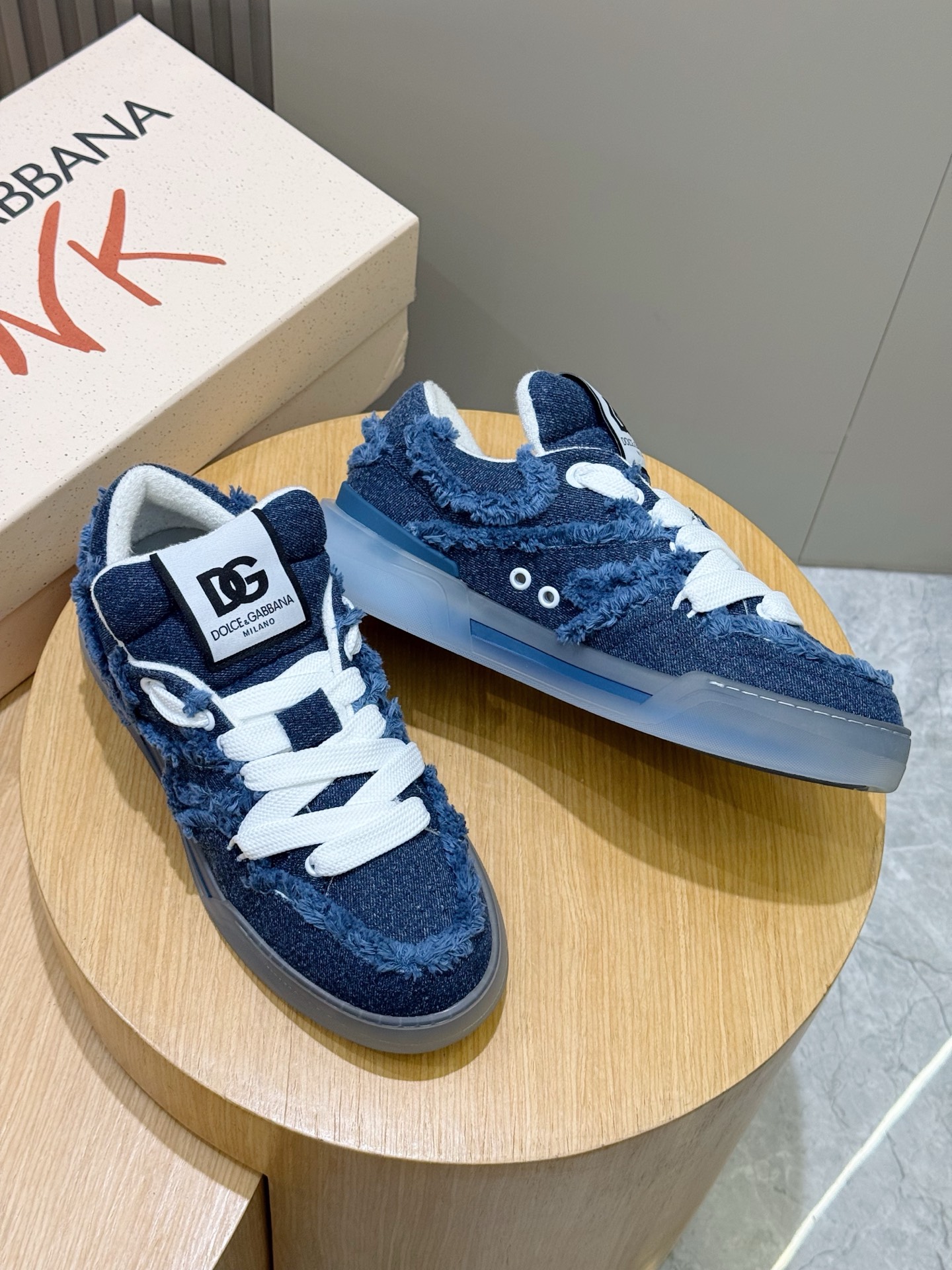 Dolce Gabbana Sneakers S