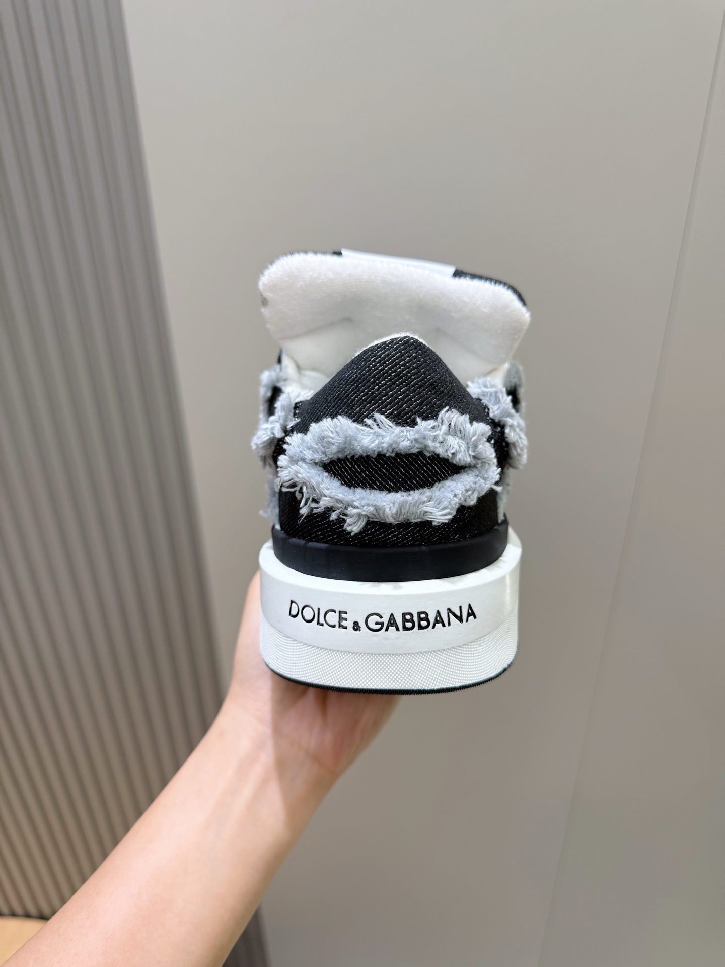 Dolce Gabbana Sneakers S