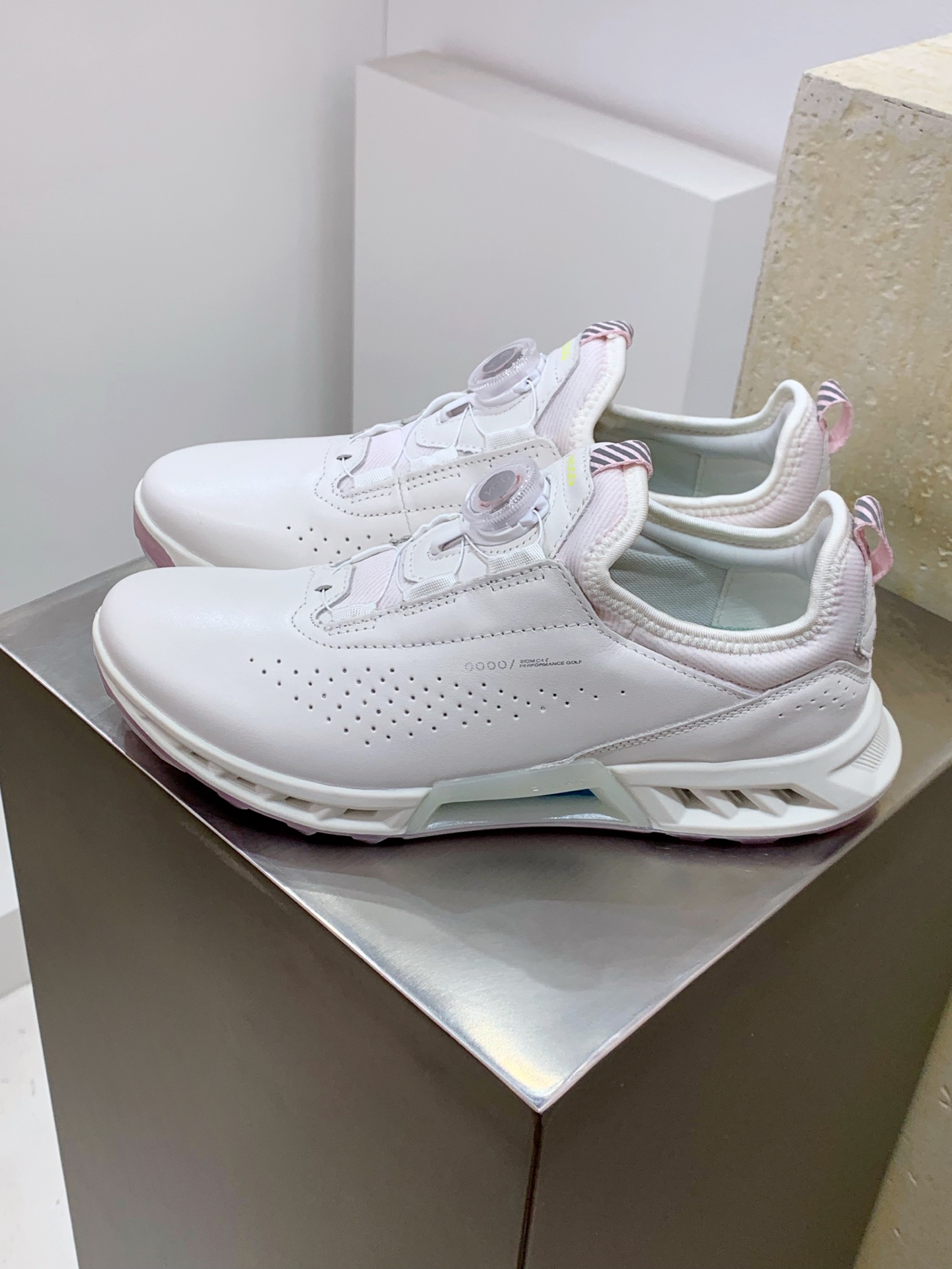 Female Sneakers Breathable M-l
