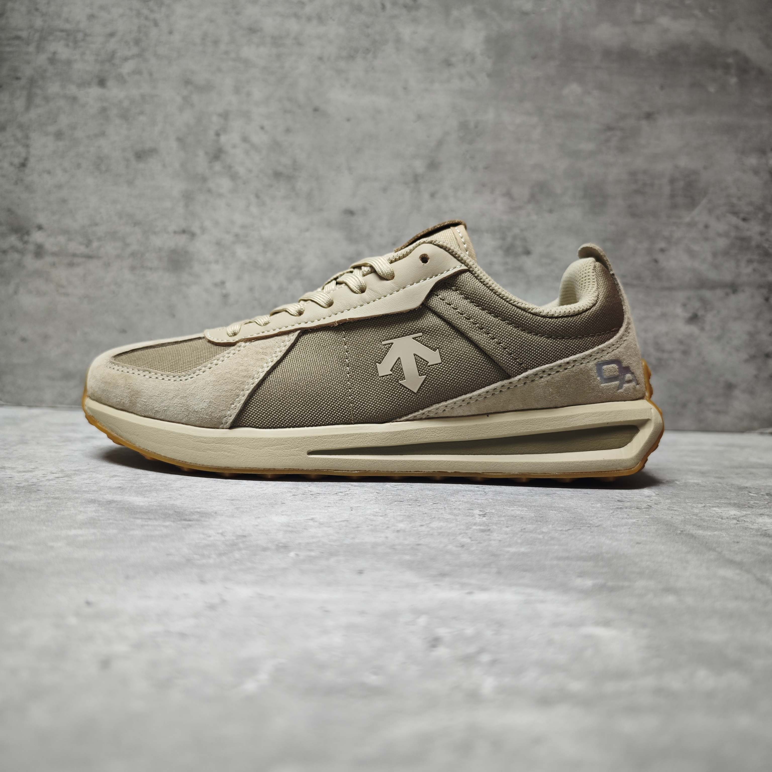 Descente Sneakers Breathable S