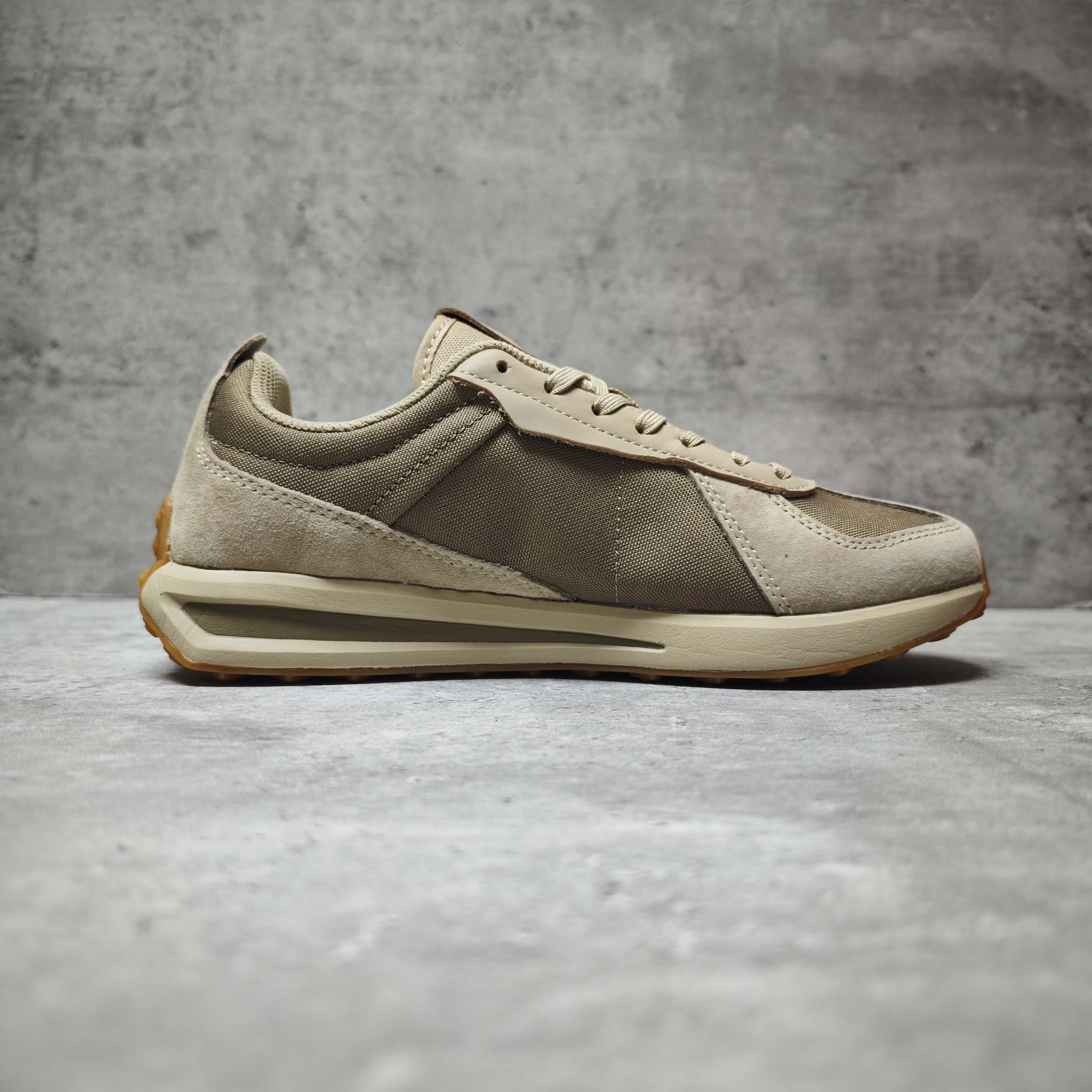 Descente Sneakers Breathable S
