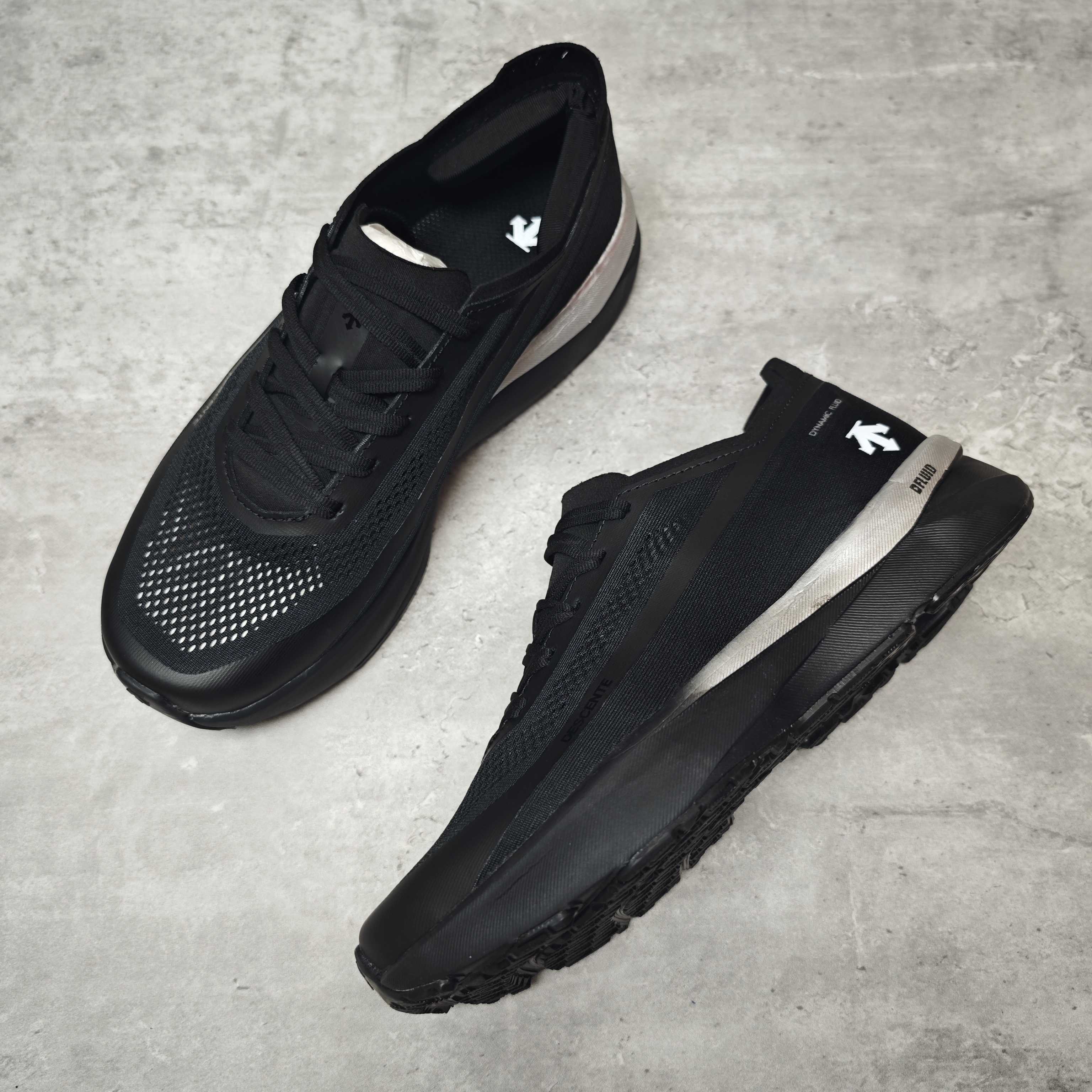 Descente Male Running Shoes Breathable L-s