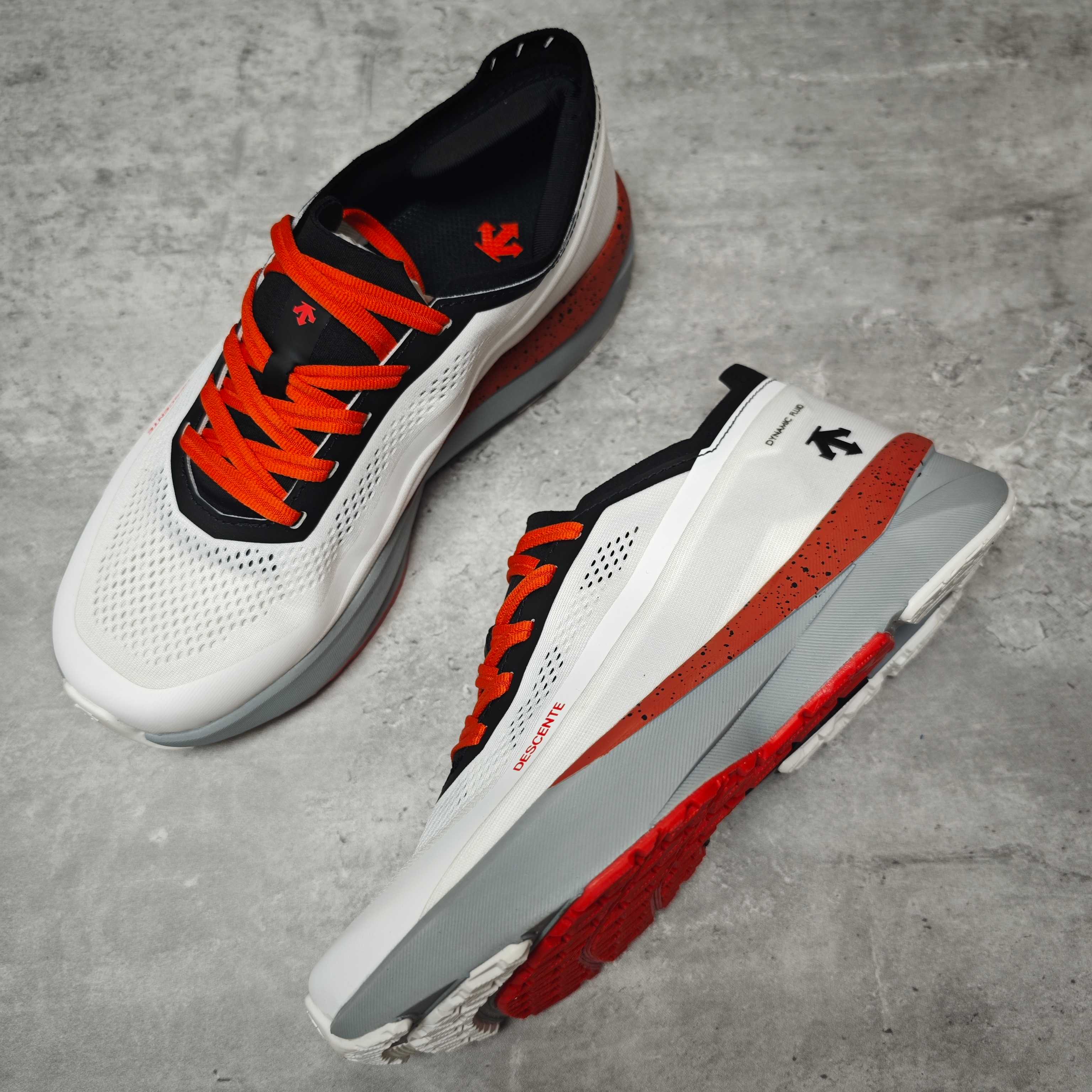 Descente Male Running Shoes Breathable L-s