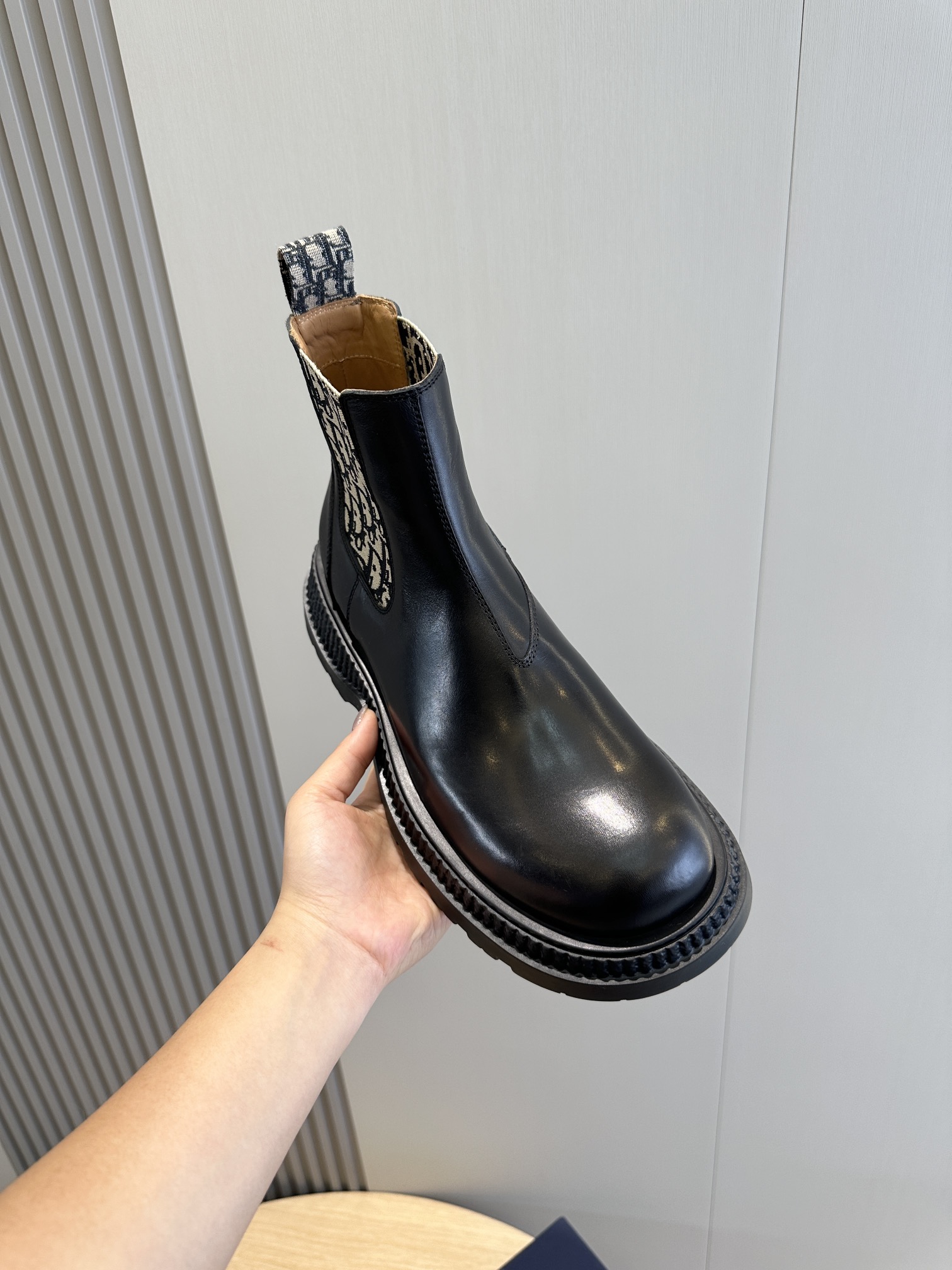 Male Boots Cow Leather Black L-s