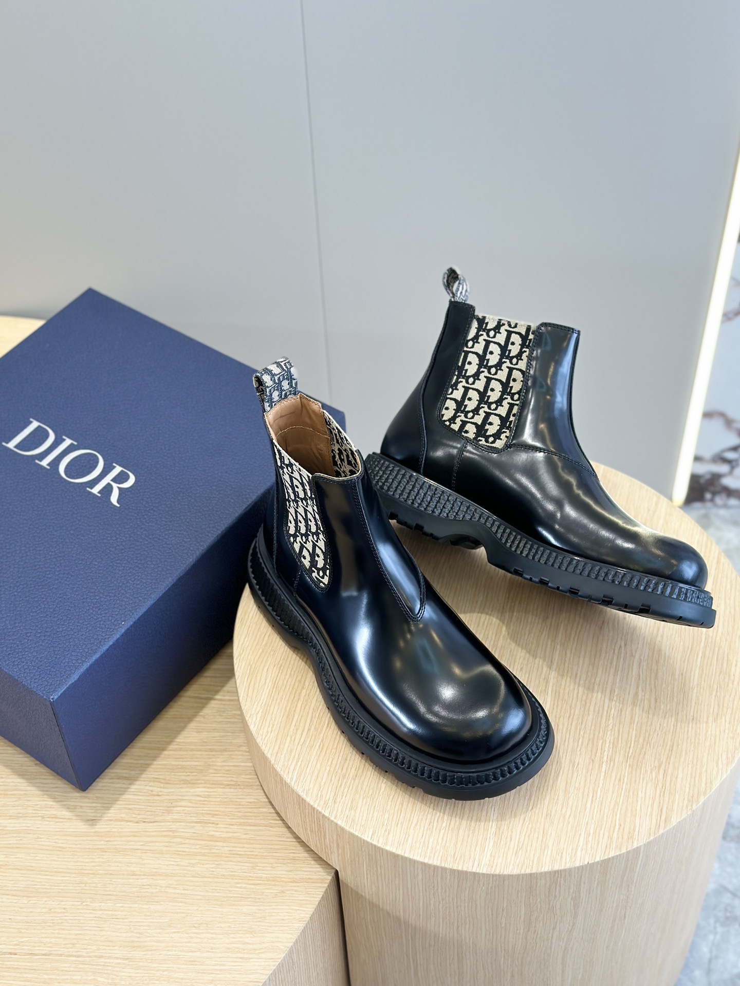 Male Boots Cow Leather Black L-s