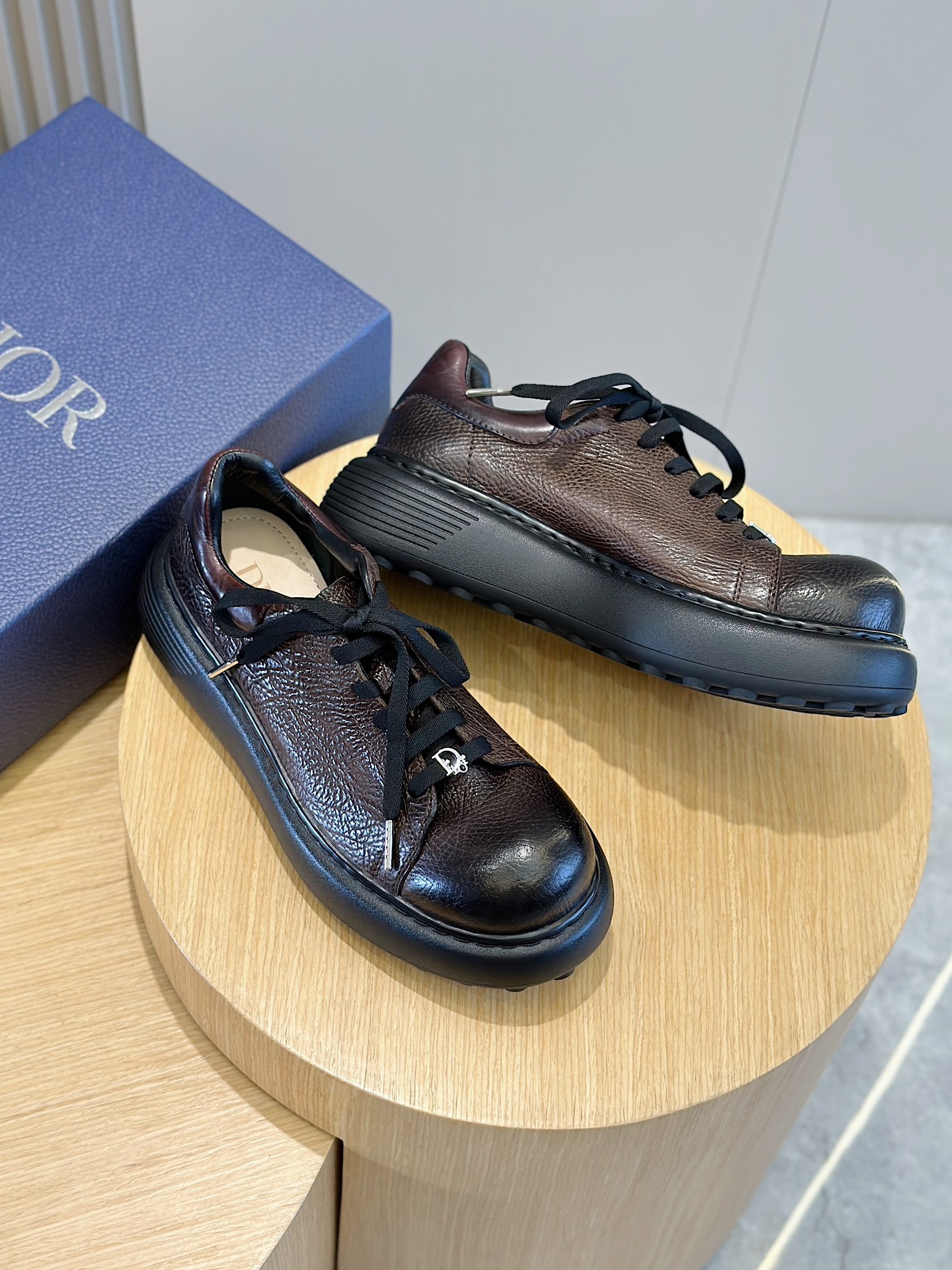 Dior Leather Shoes Cow Leather S