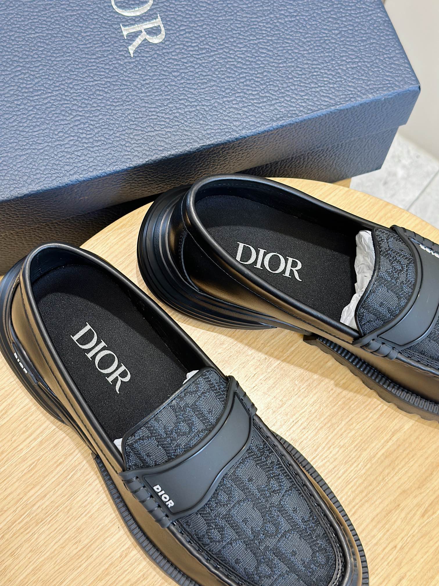 Dior Male Loafers Cow Leather Black M-s