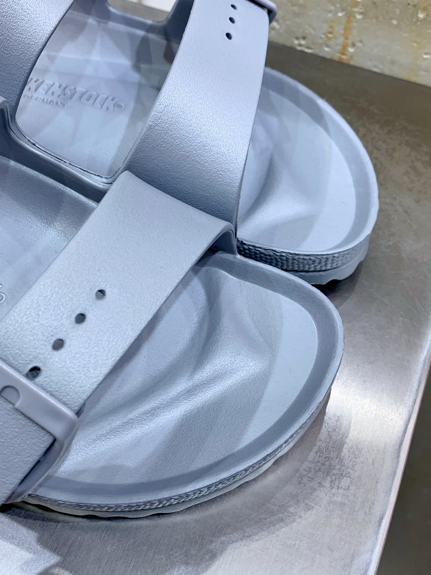 Calvin Klein Sandals S