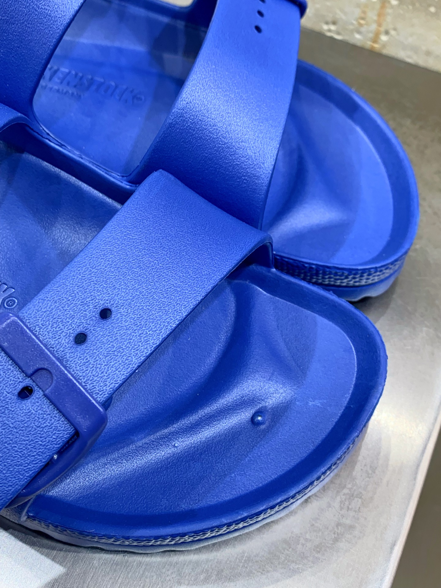 Calvin Klein Sandals S