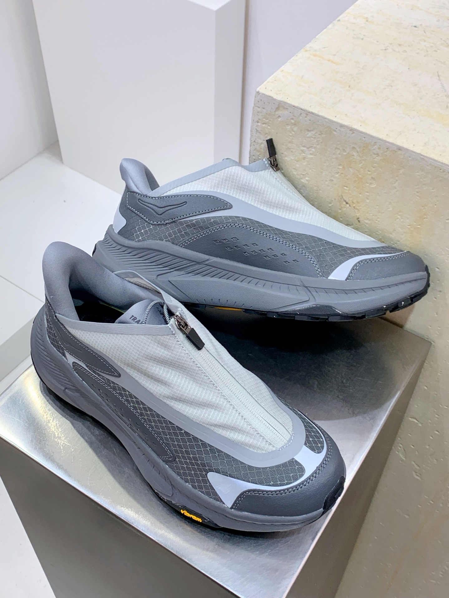 Basic Shoes Gray S