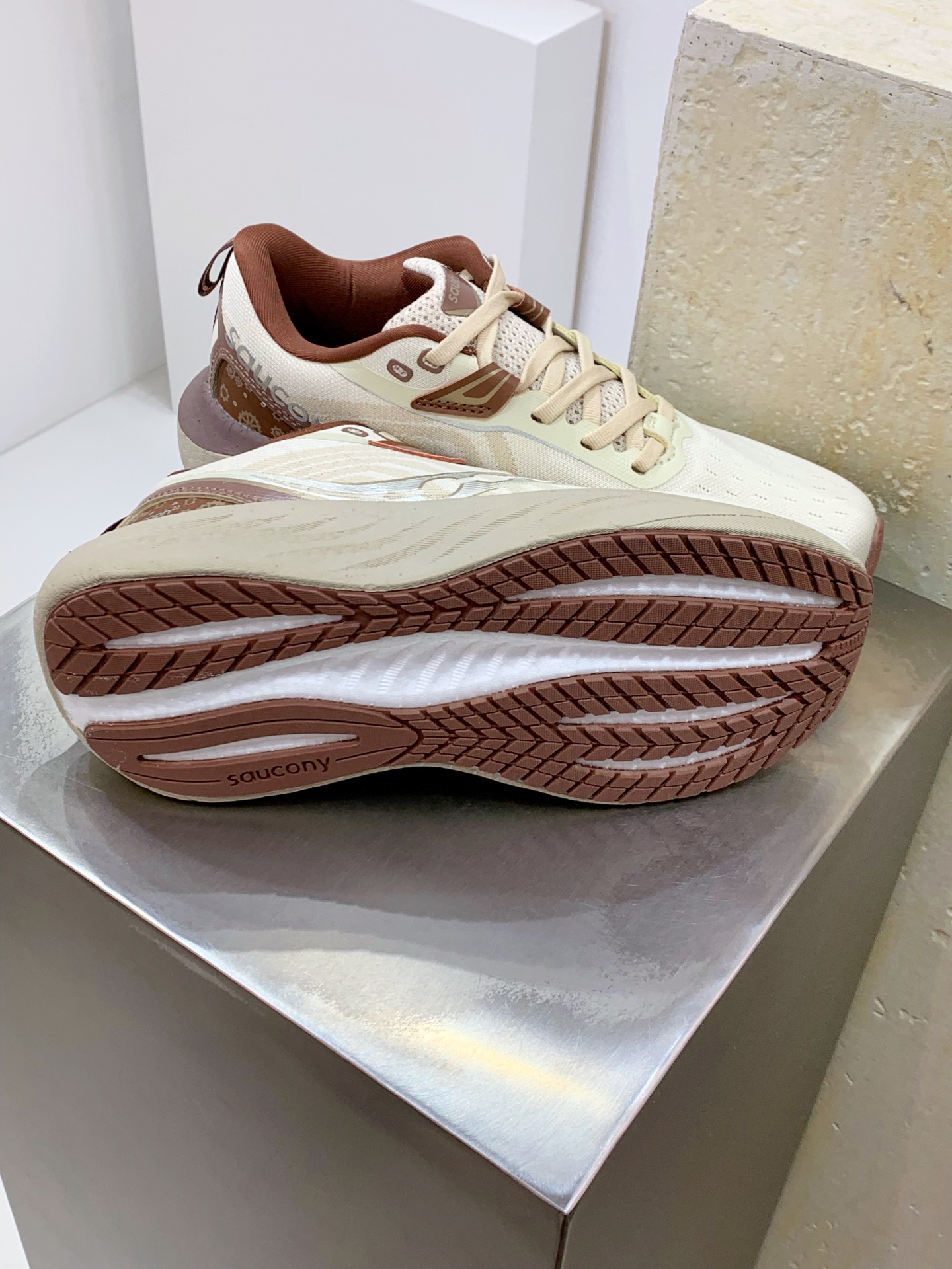 Basic Shoes Breathable M-s