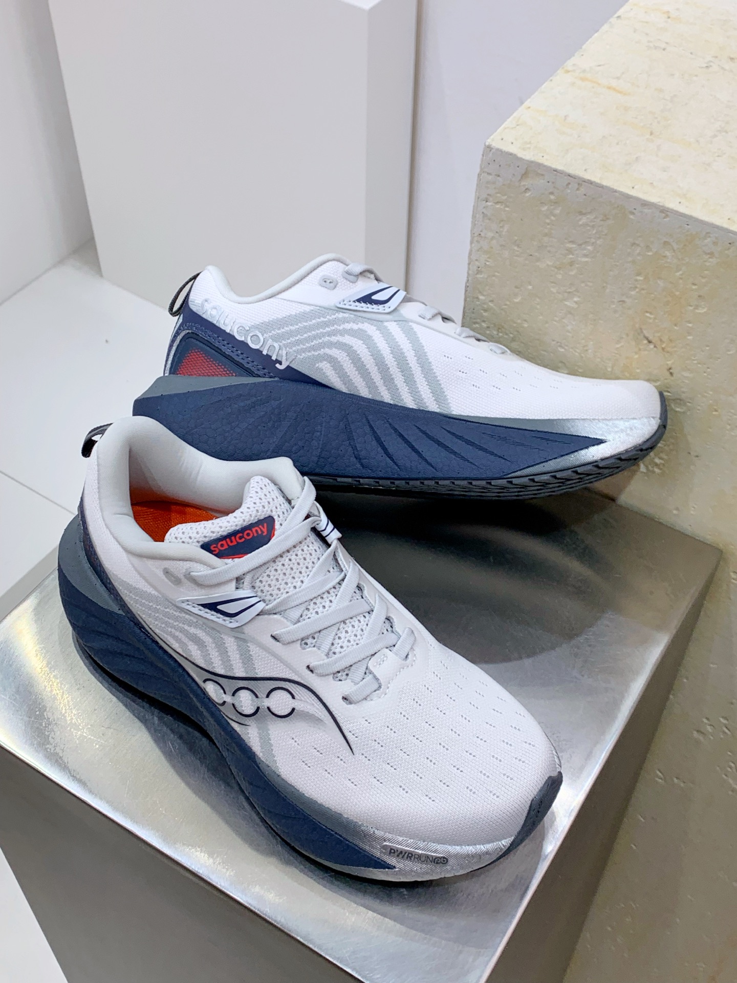 Basic Shoes Breathable M-s