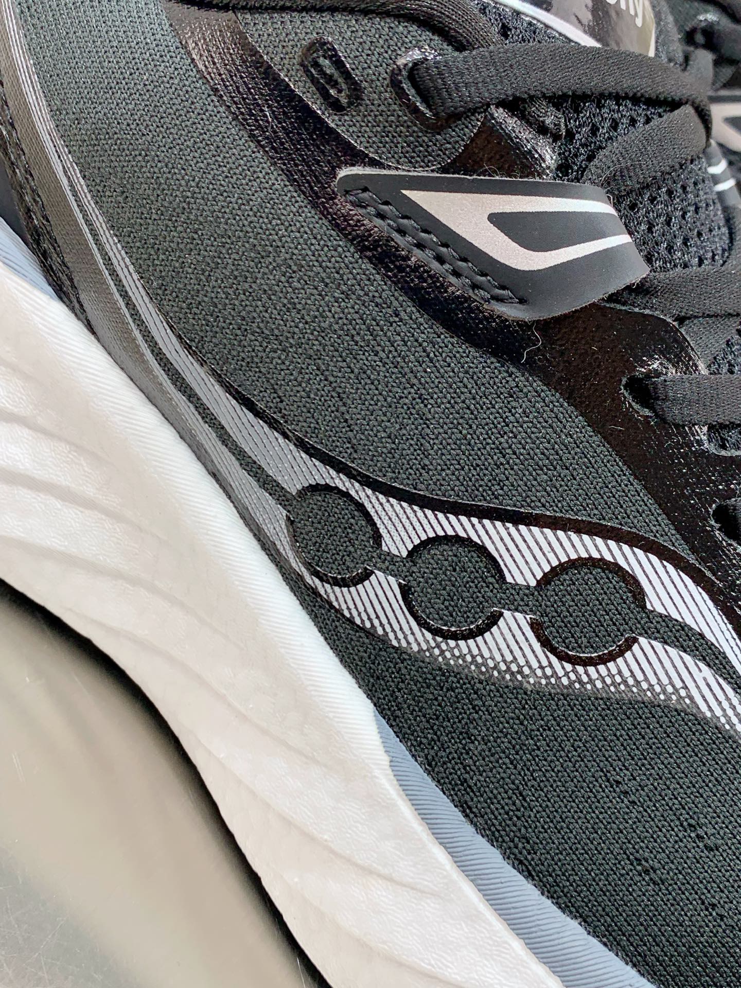 Basic Shoes Breathable M-s