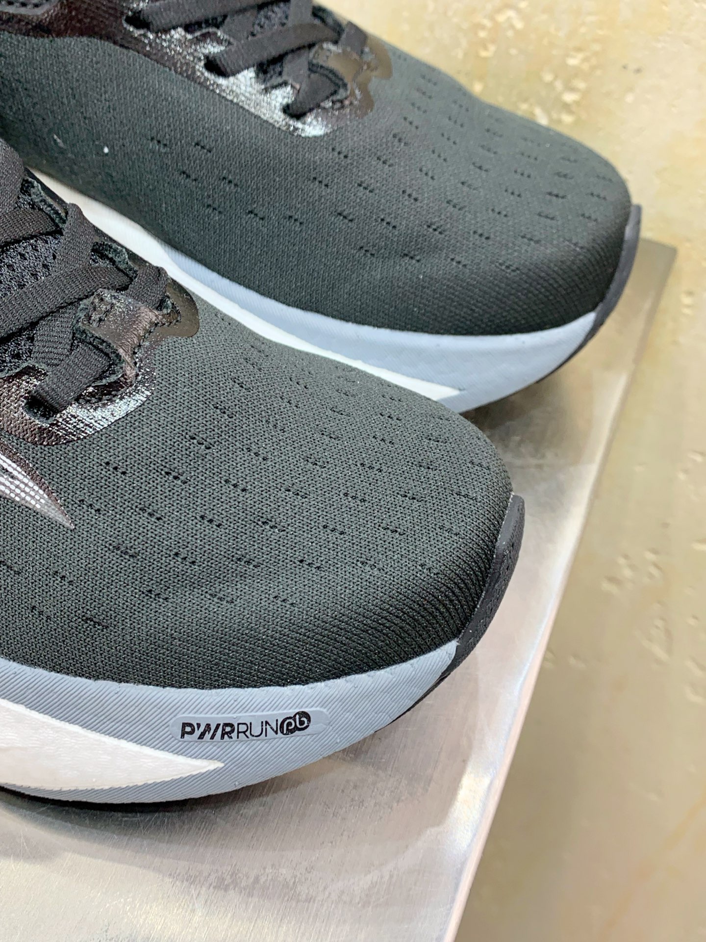 Basic Shoes Breathable M-s