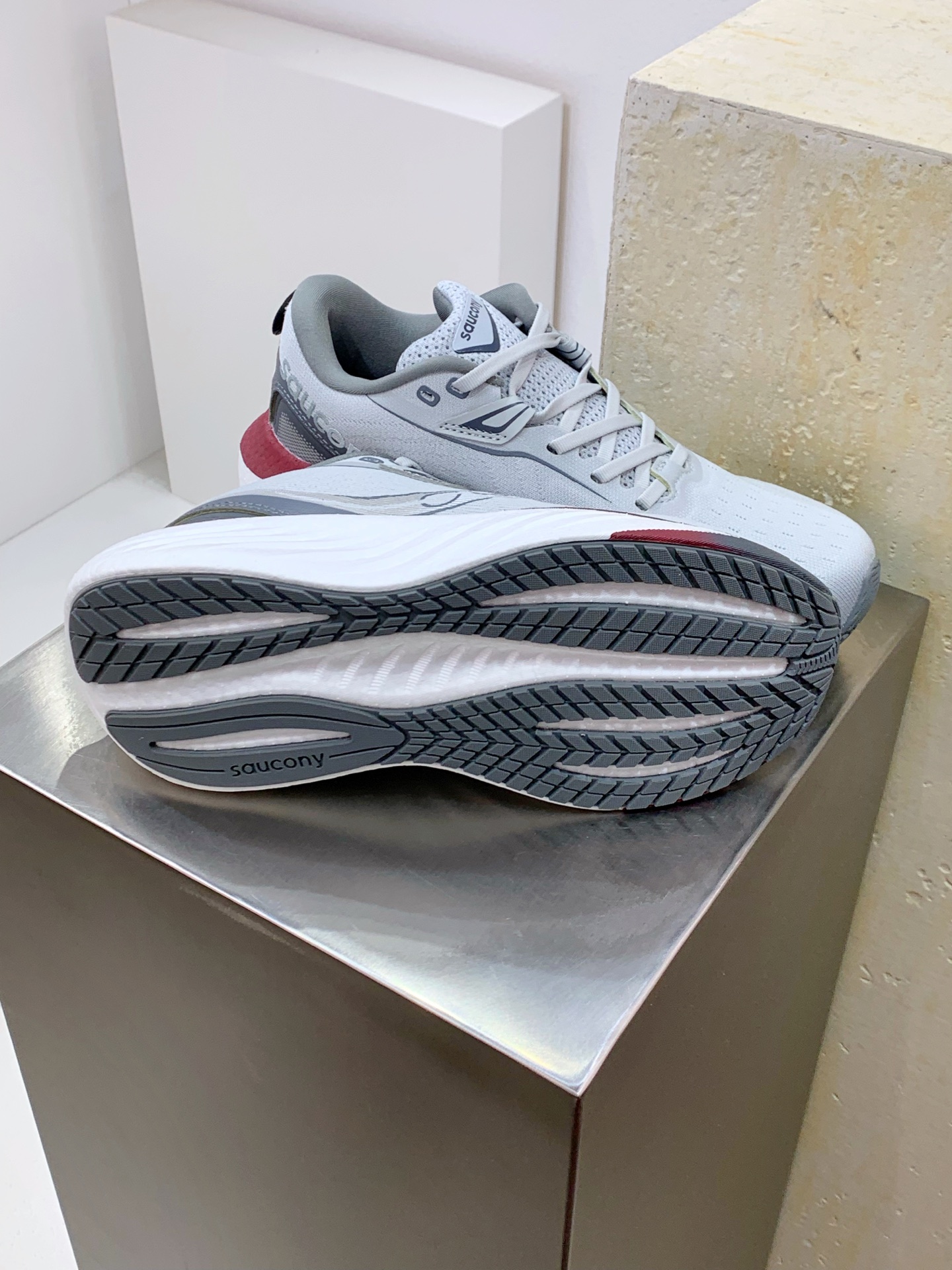 Basic Shoes Breathable M-s