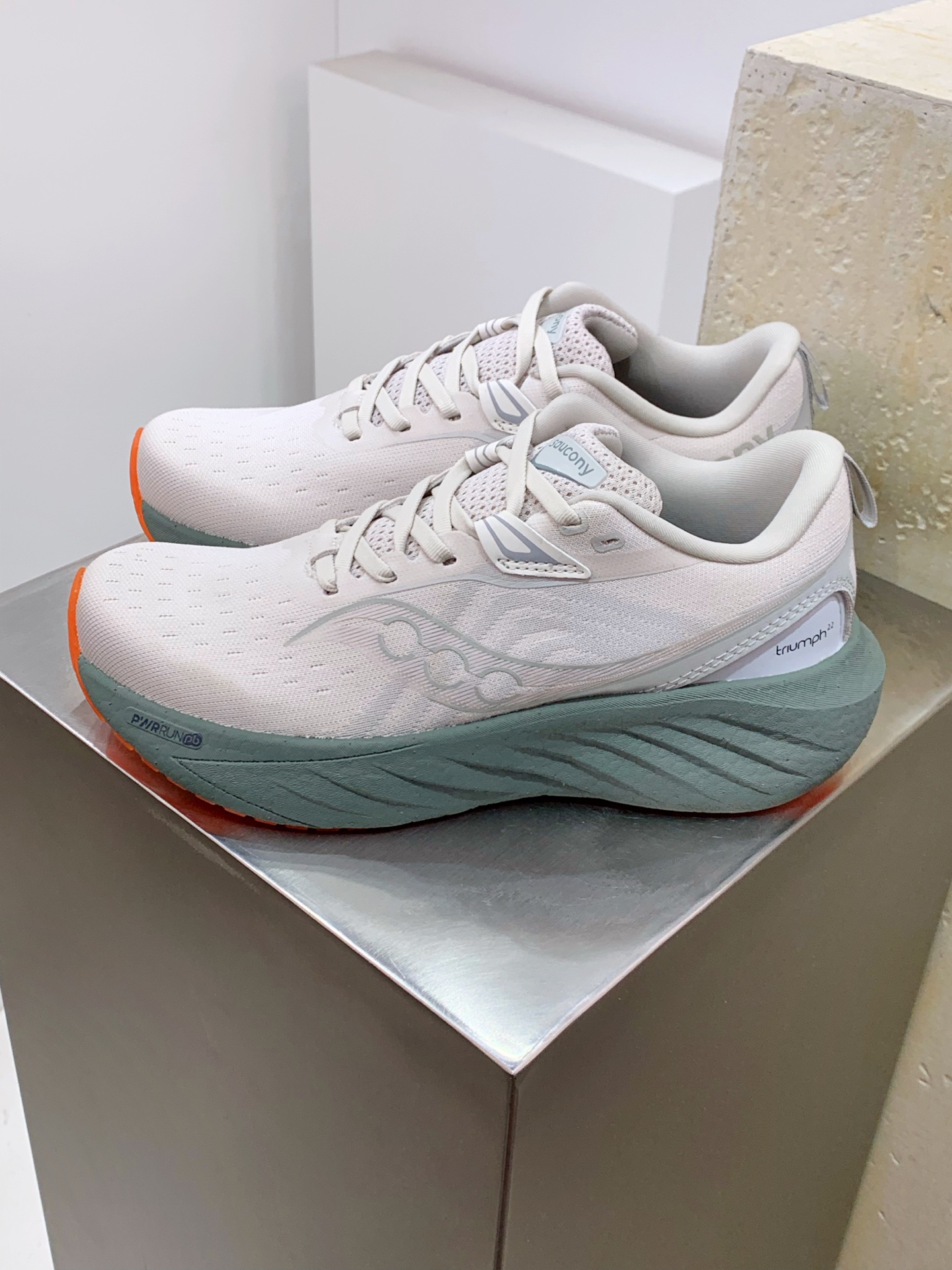 Basic Shoes Breathable M-s