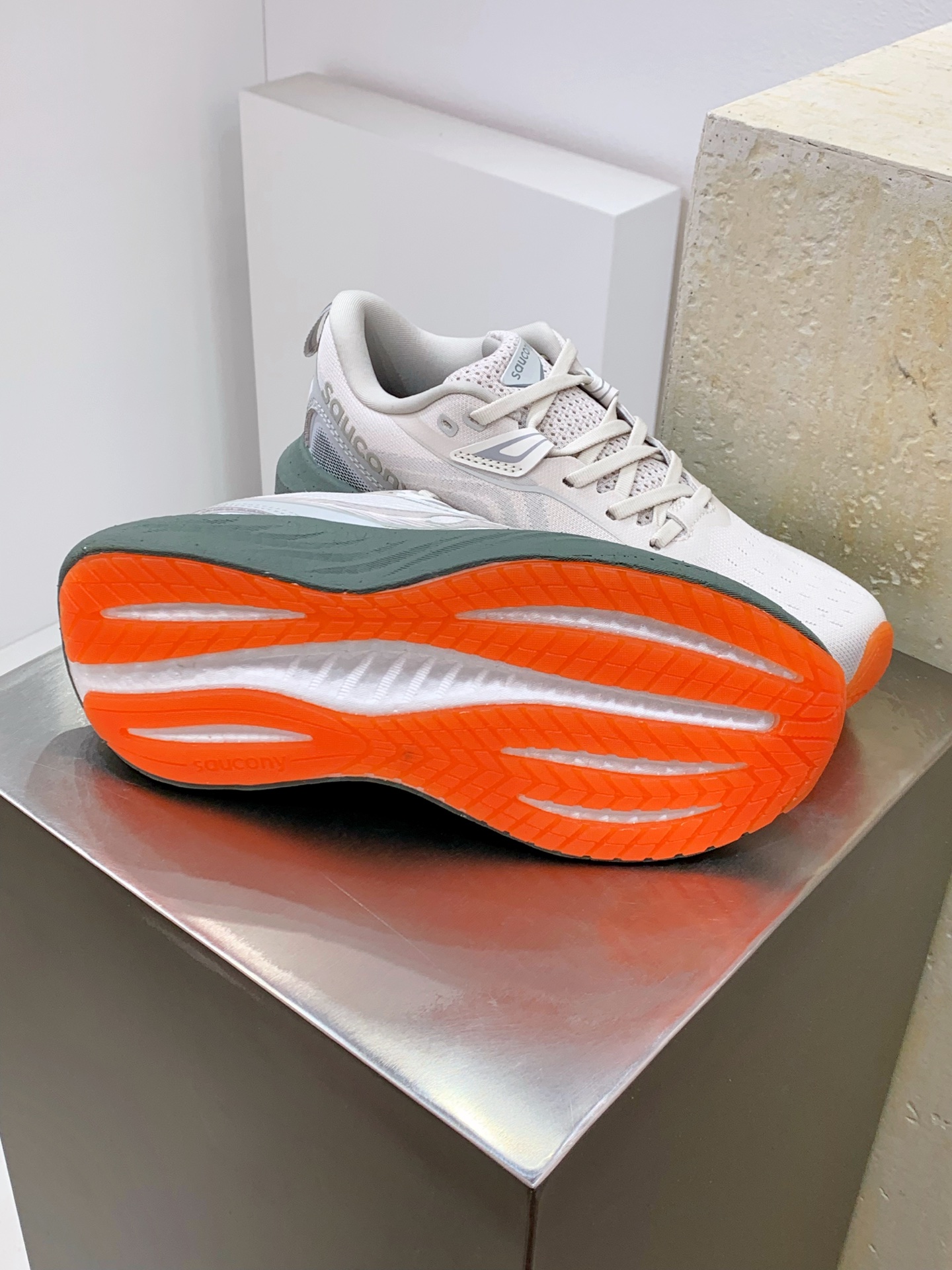 Basic Shoes Breathable M-s