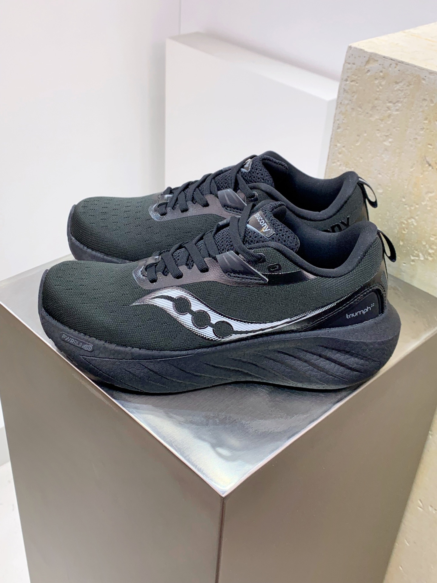 Basic Shoes Breathable M-s