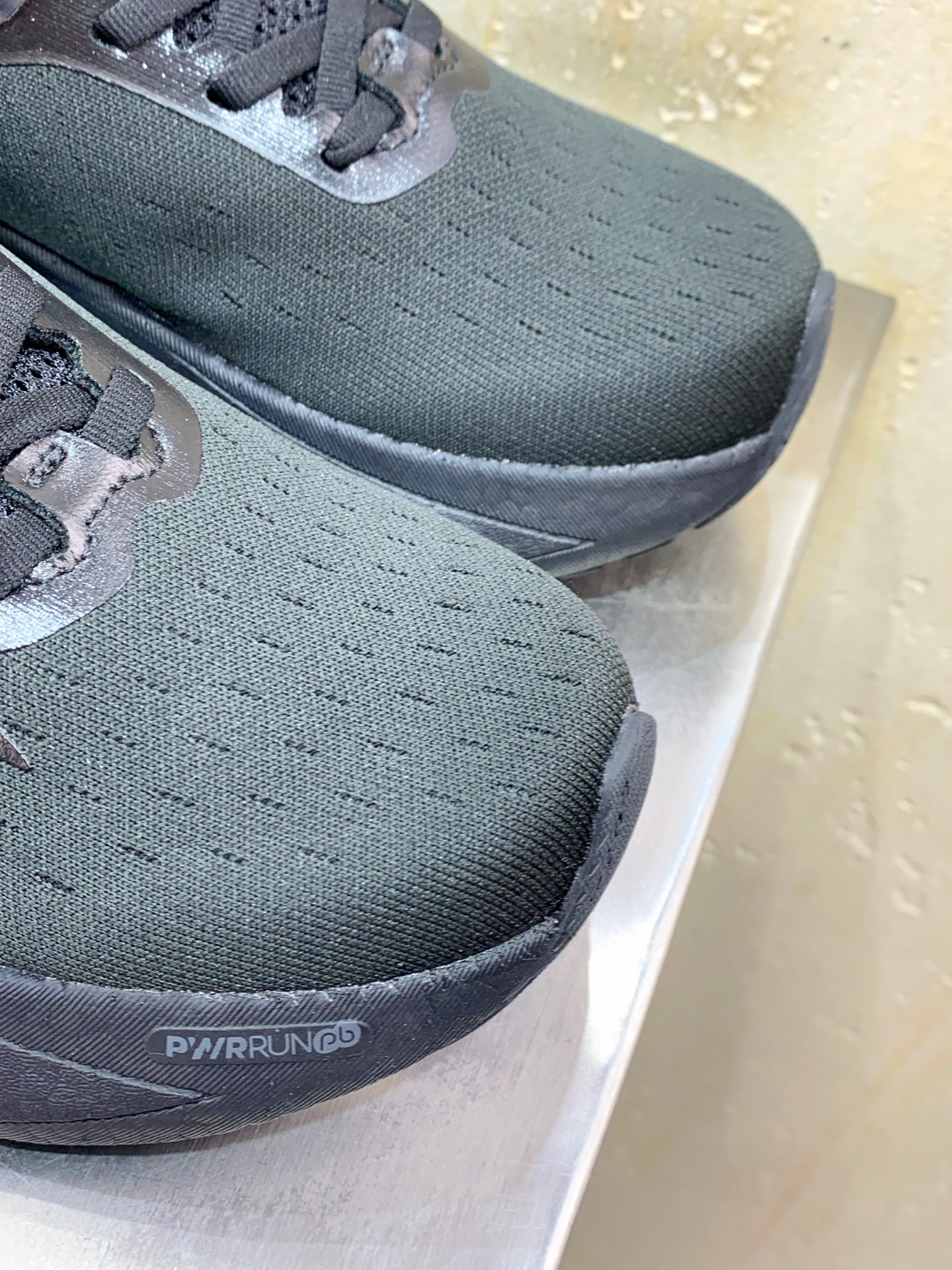 Basic Shoes Breathable M-s