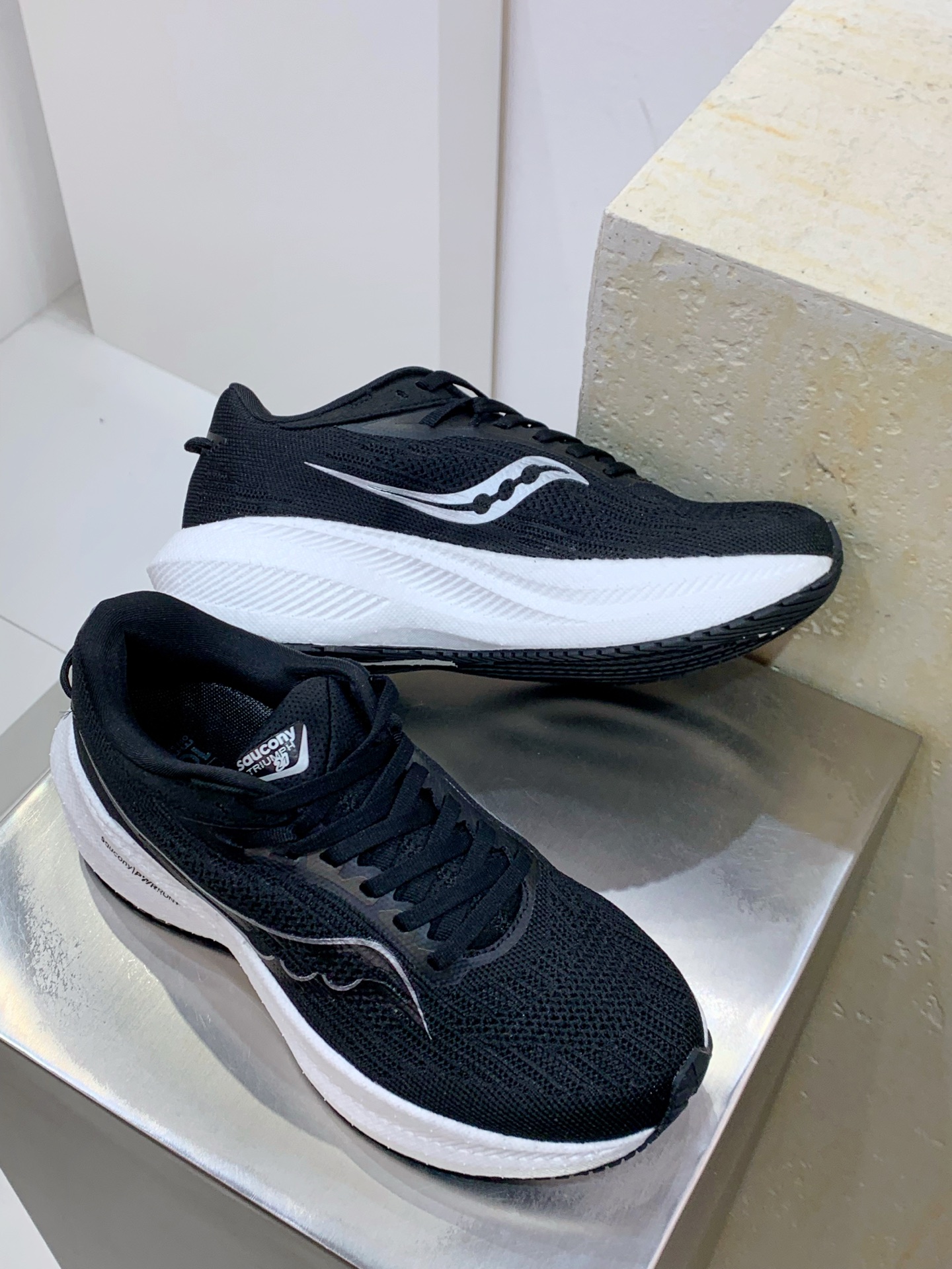 Basic Shoes Breathable M-s