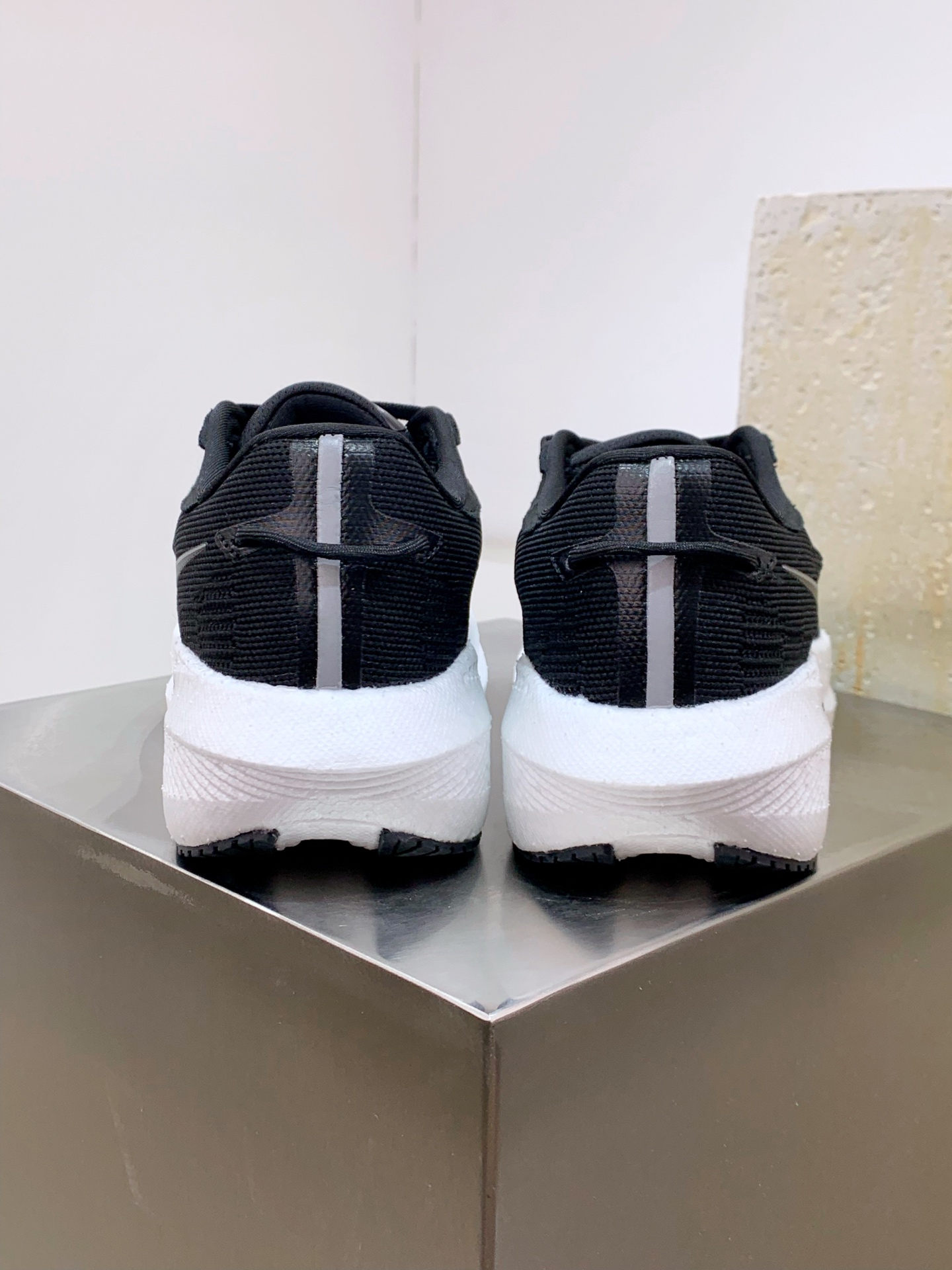 Basic Shoes Breathable M-s