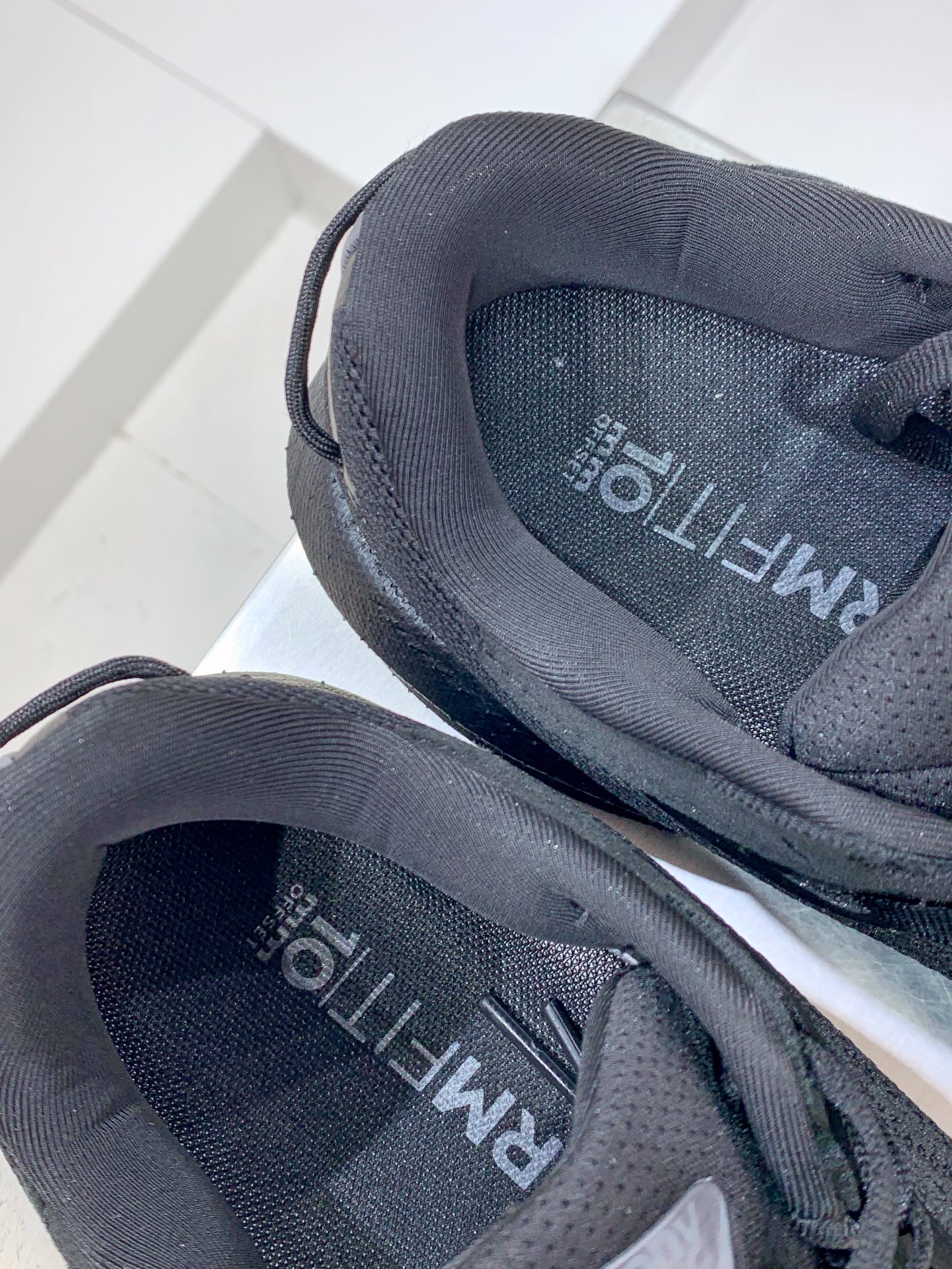 Basic Shoes Breathable M-s