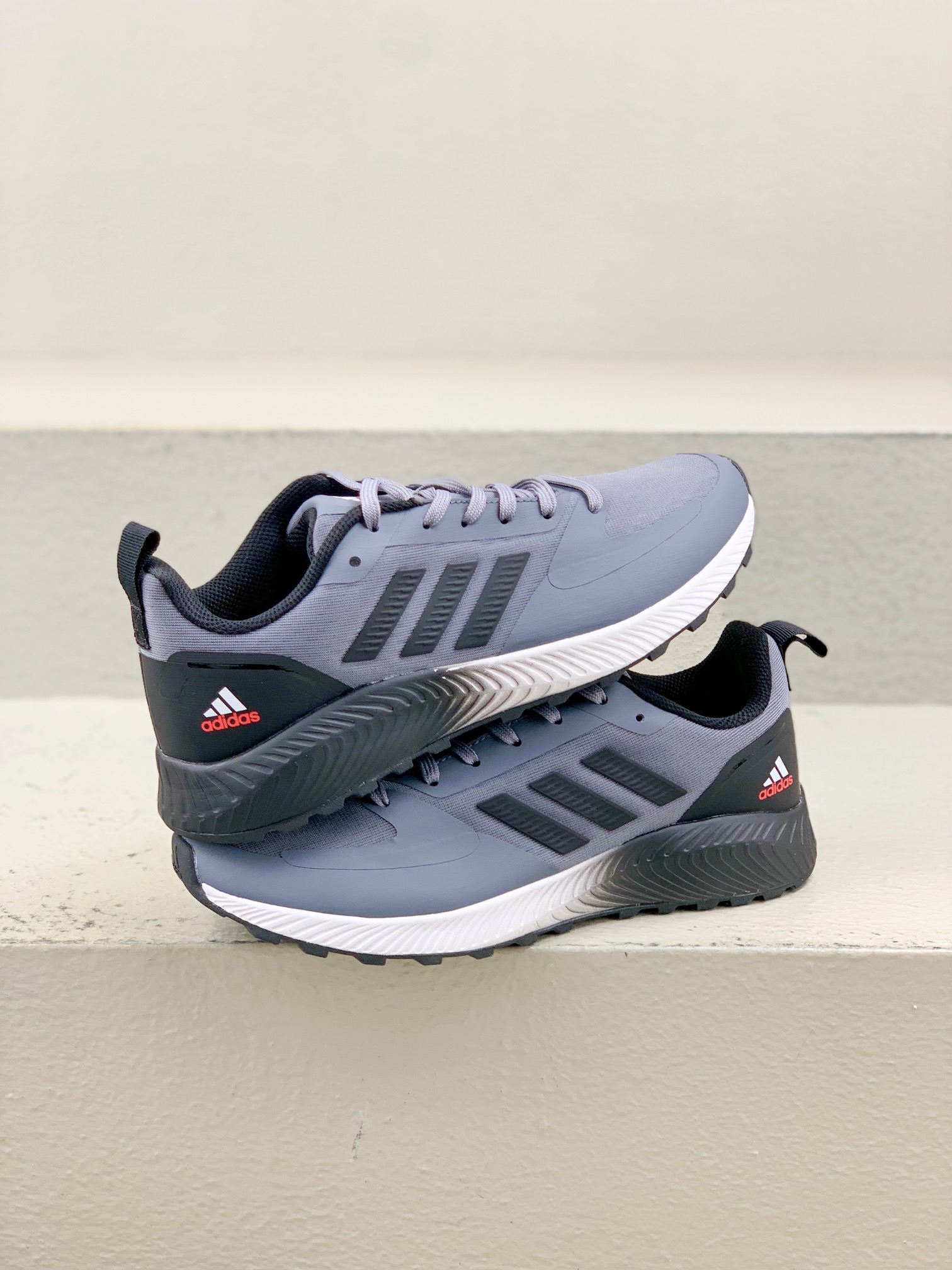 Adidas Basic Shoes Lightweight L
