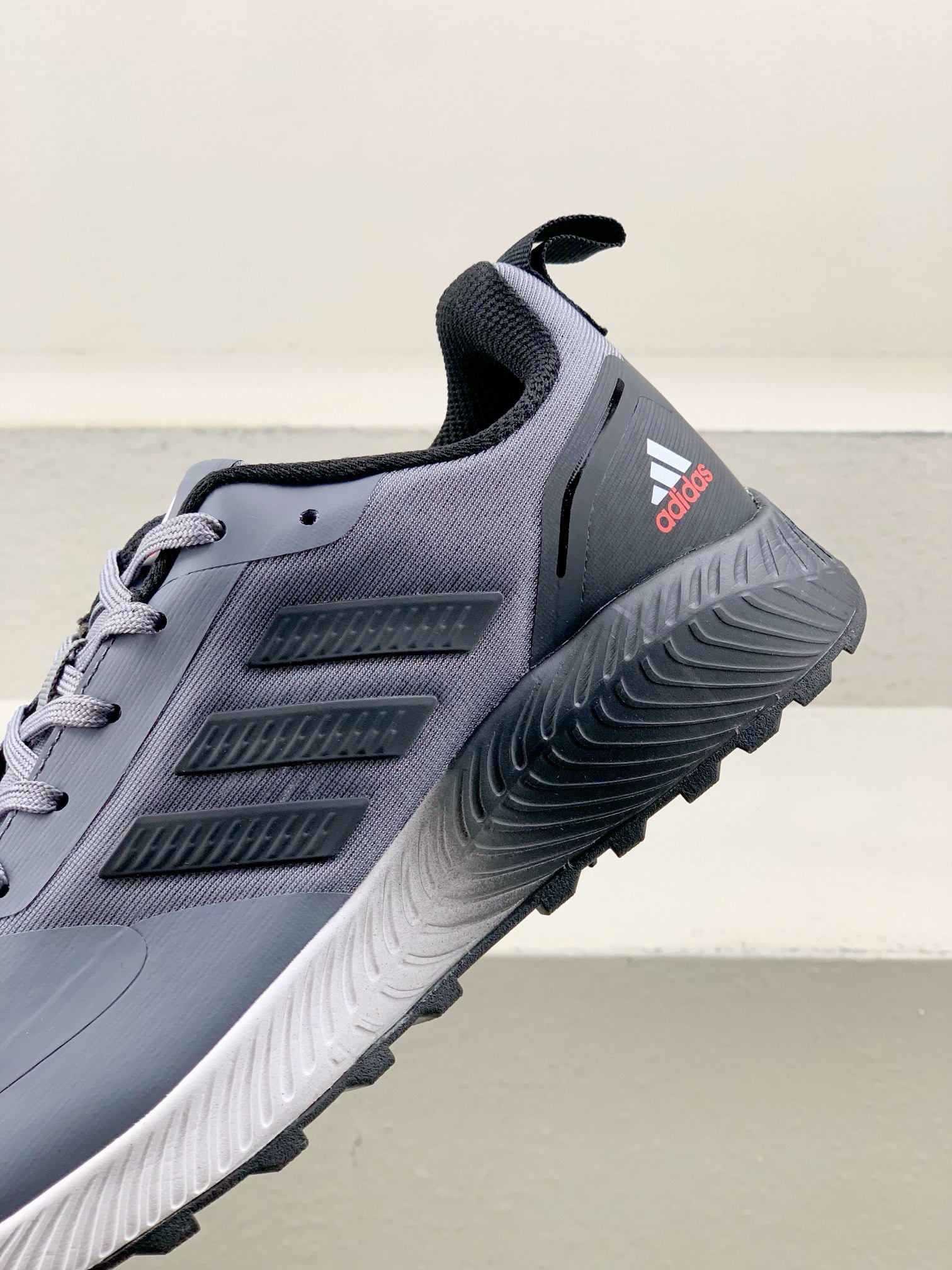 Adidas Basic Shoes Lightweight L